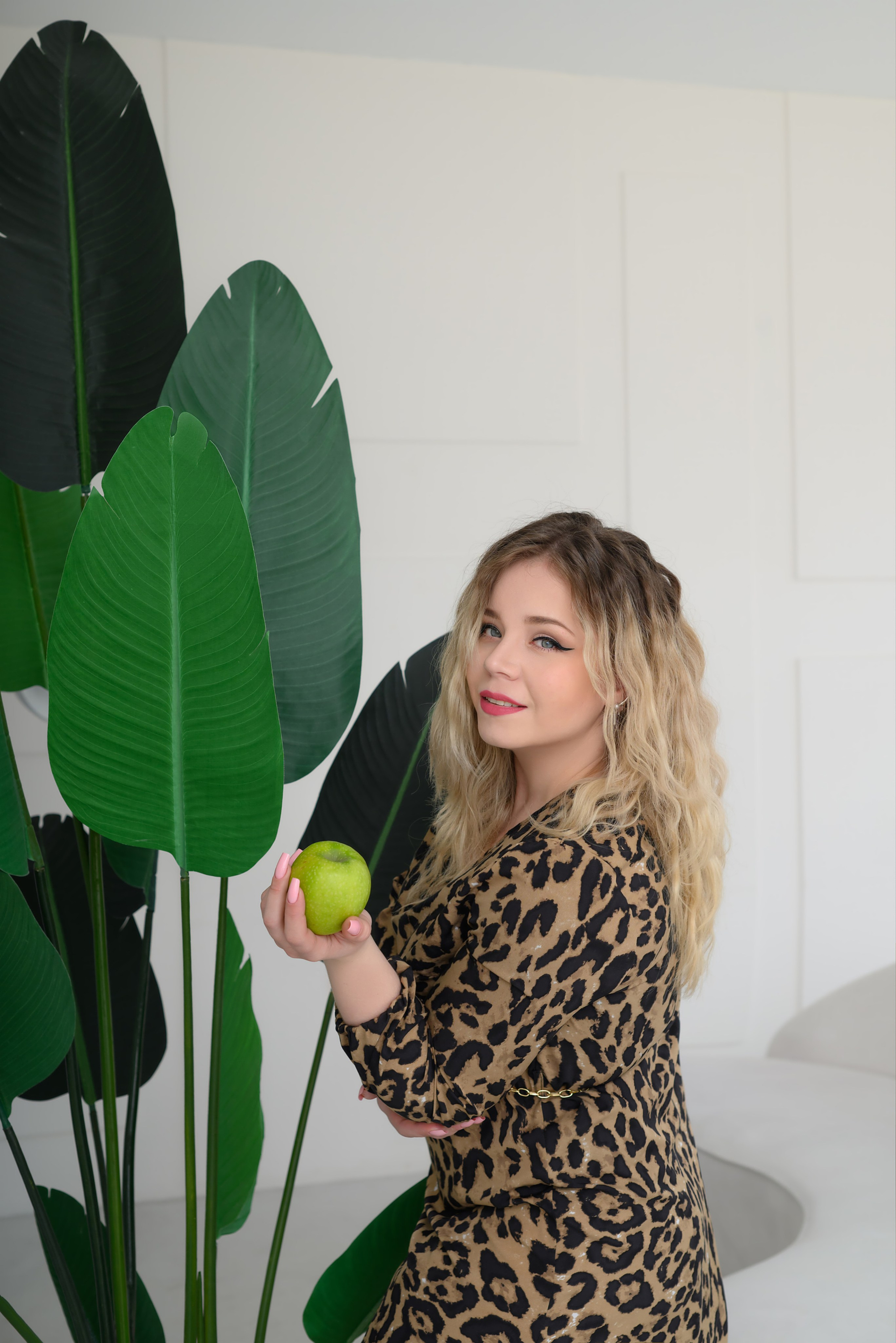 КОНТЕНТ. Главная