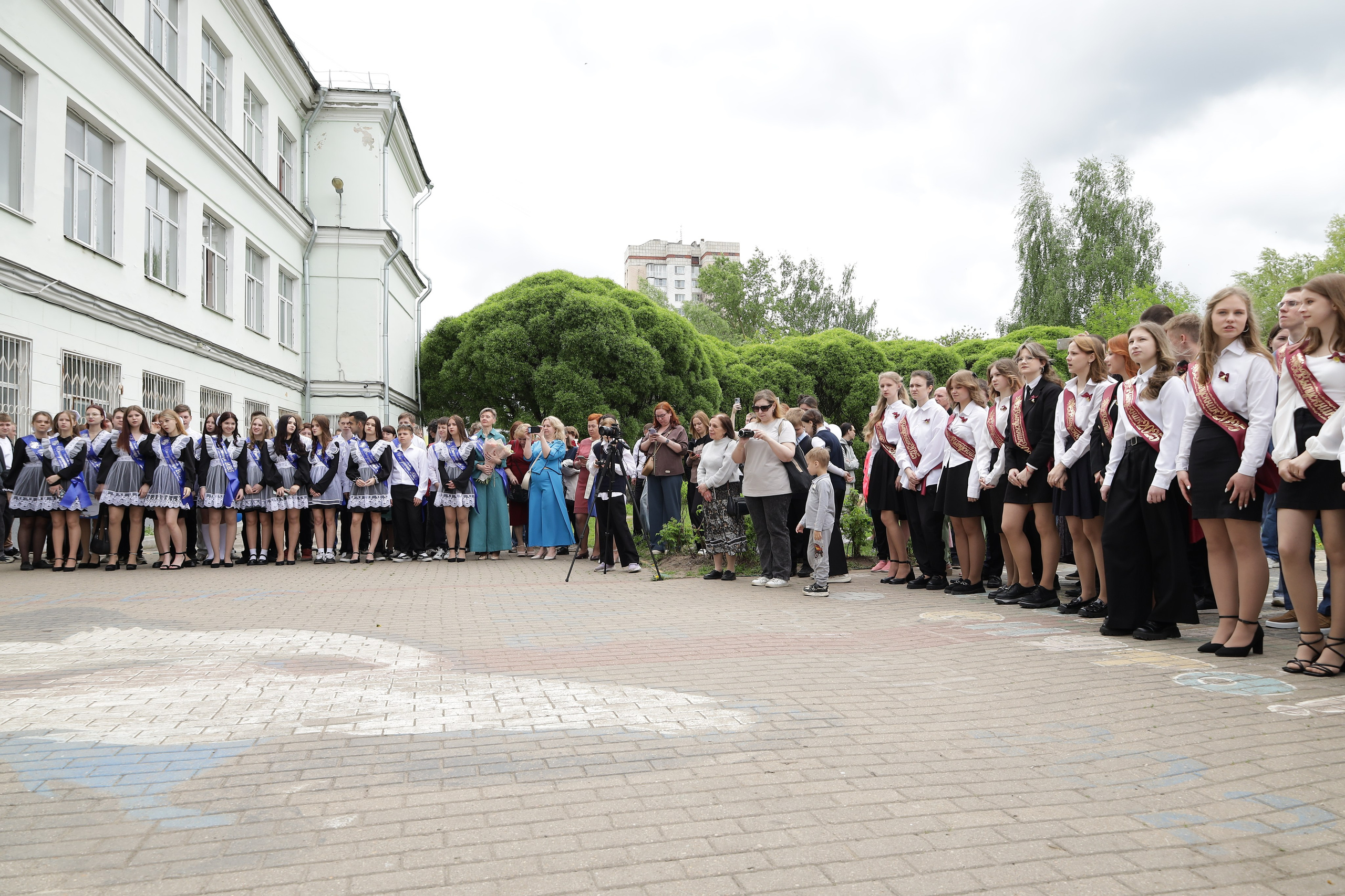 Последний звонок. Фотограф Надршина Лилия