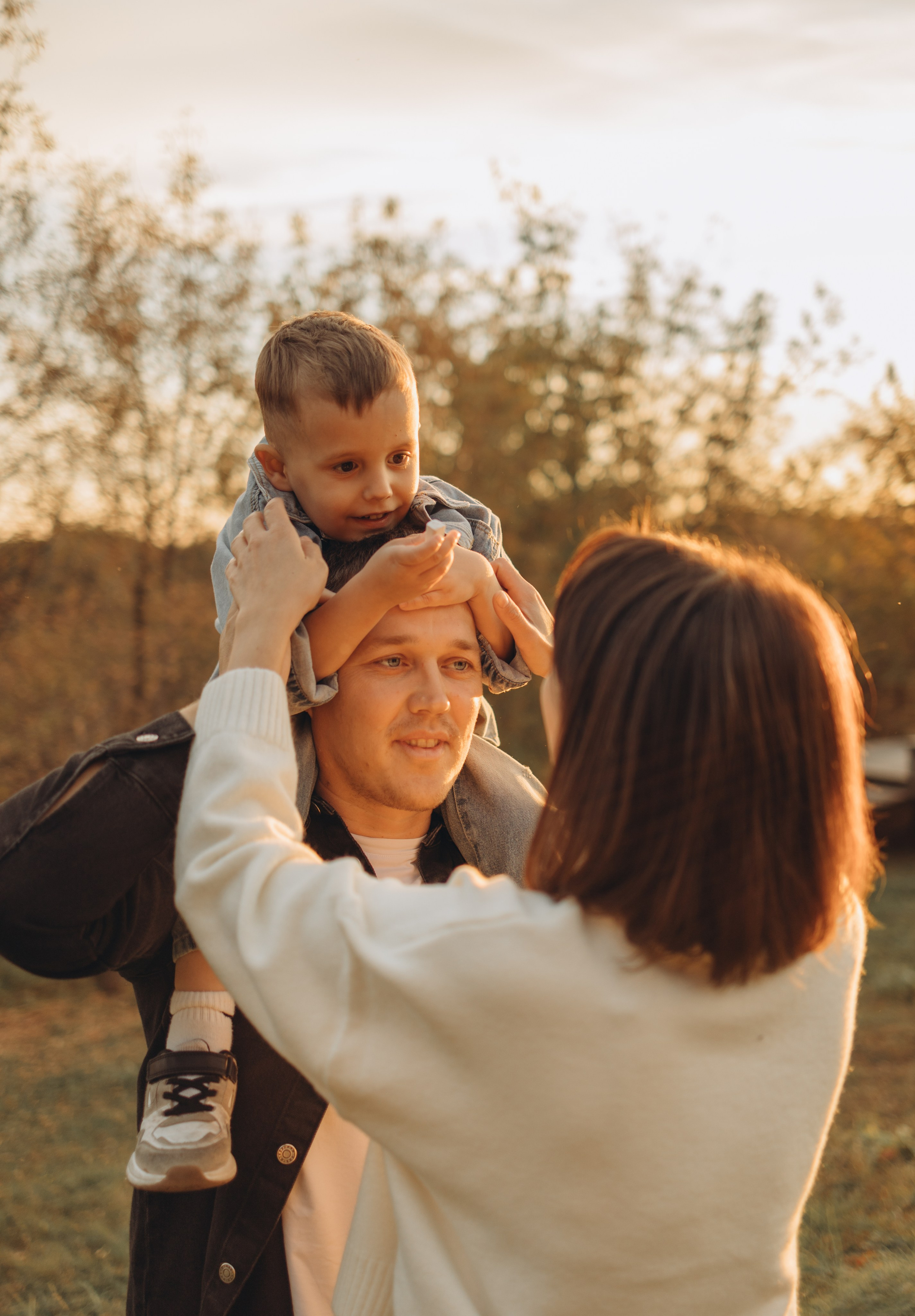Сентябрьский вечер. Семейный и детский фотограф в Тюмени Вика Алленова