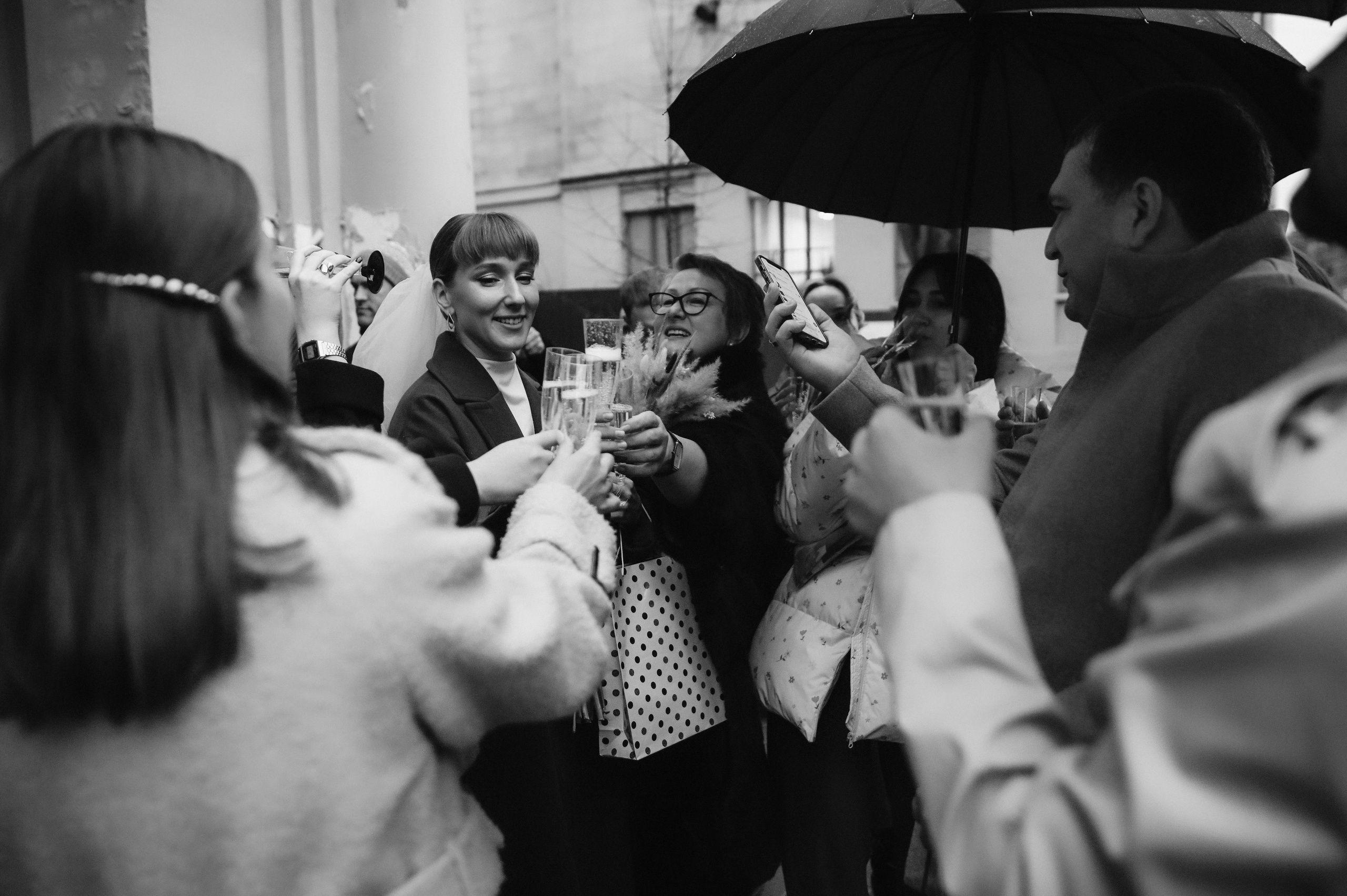 Свадебная прогулка. Ксения и Василий. Семейный и свадебный фотограф в Санкт-Петербурге Яна