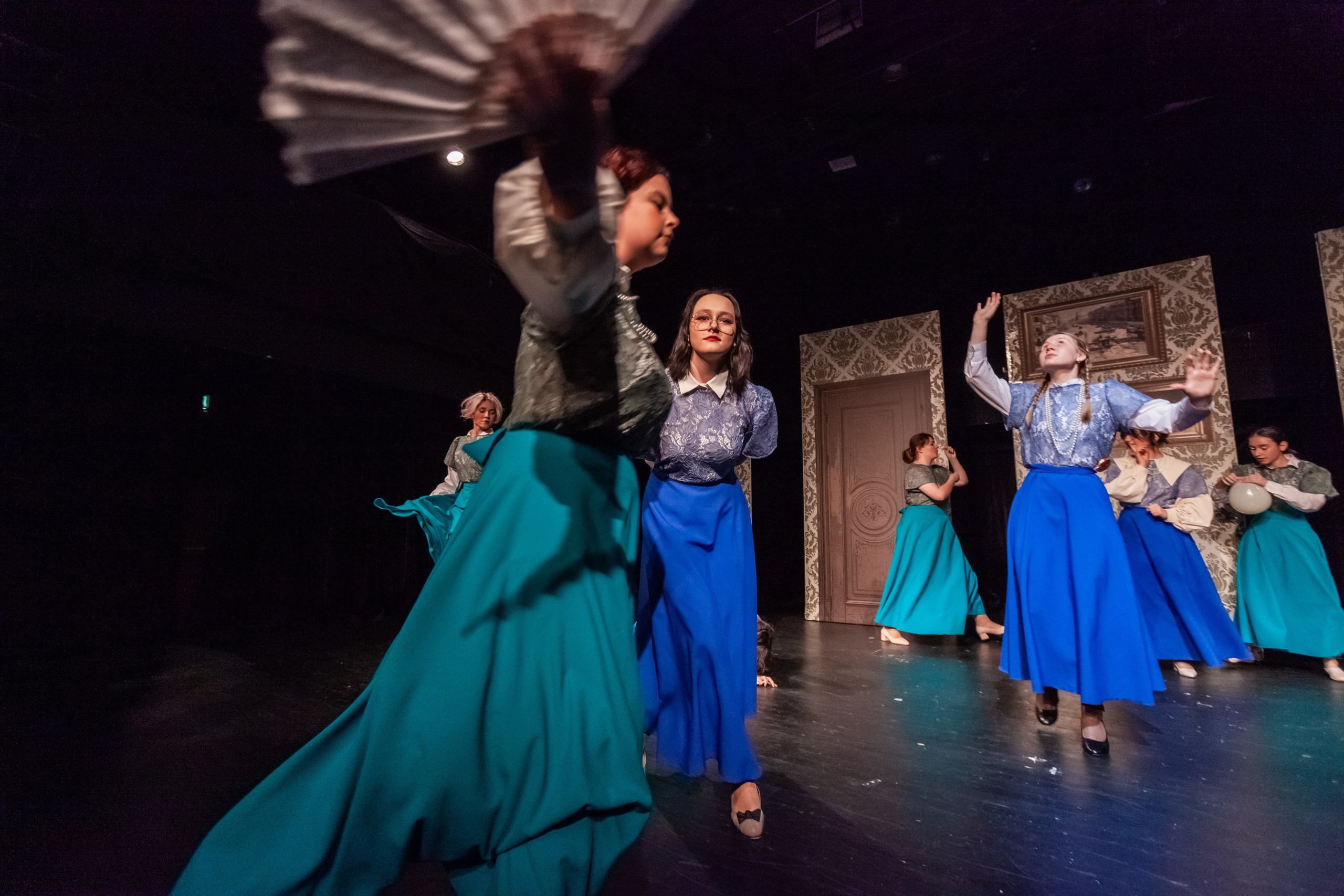 Театры. Главная