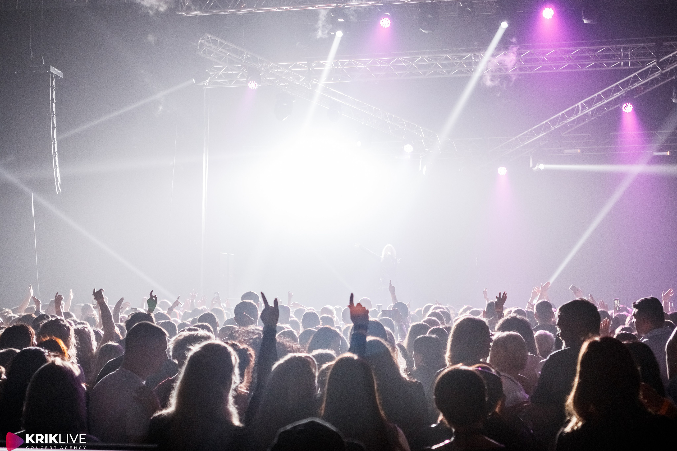 Дискач 90-х. Портретный и пейзажный фотограф Никита Павлов