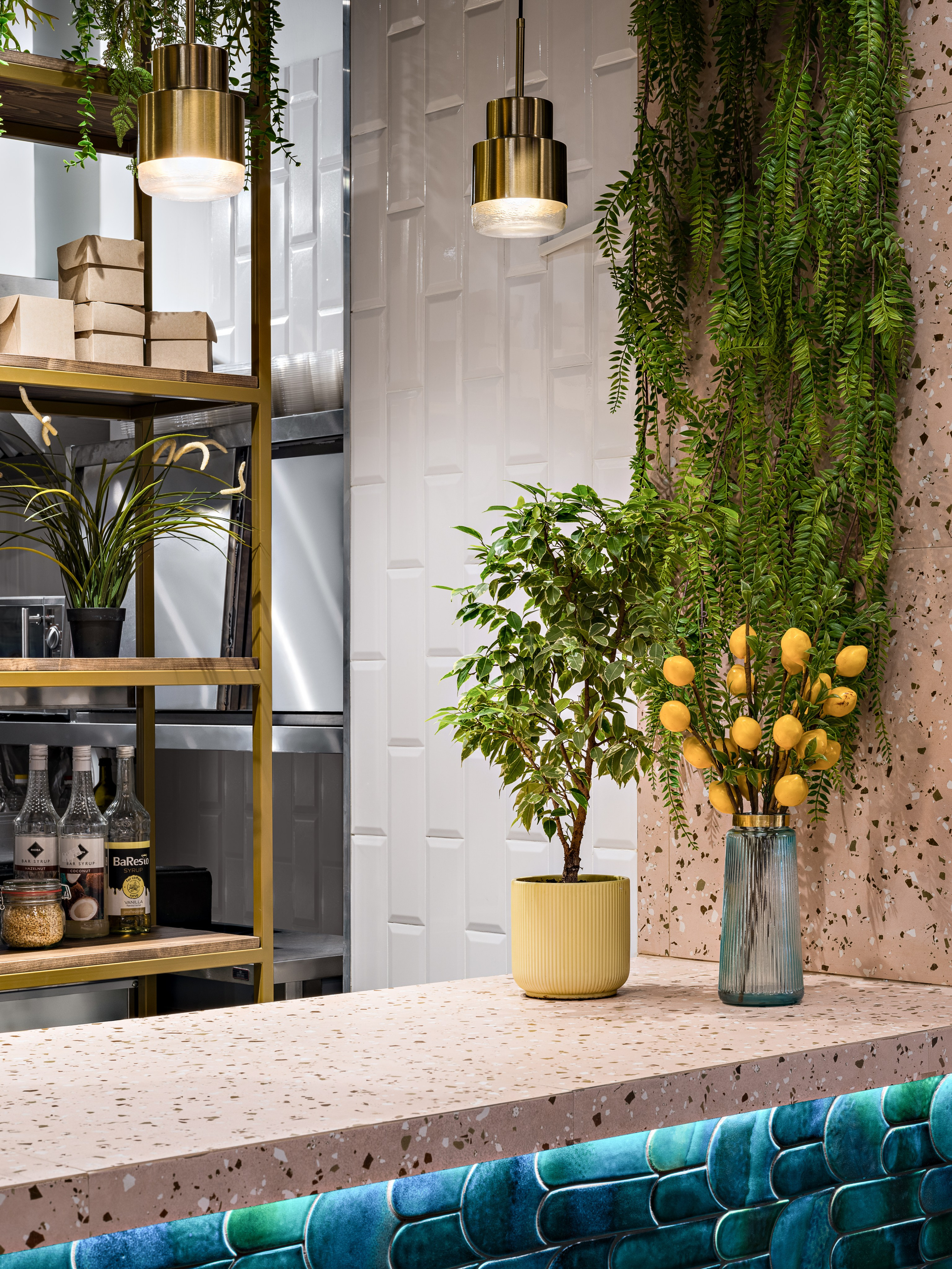 дизайнеры Виктория Сомова и Наталья Моргатова, фотограф Сергей Денисенко