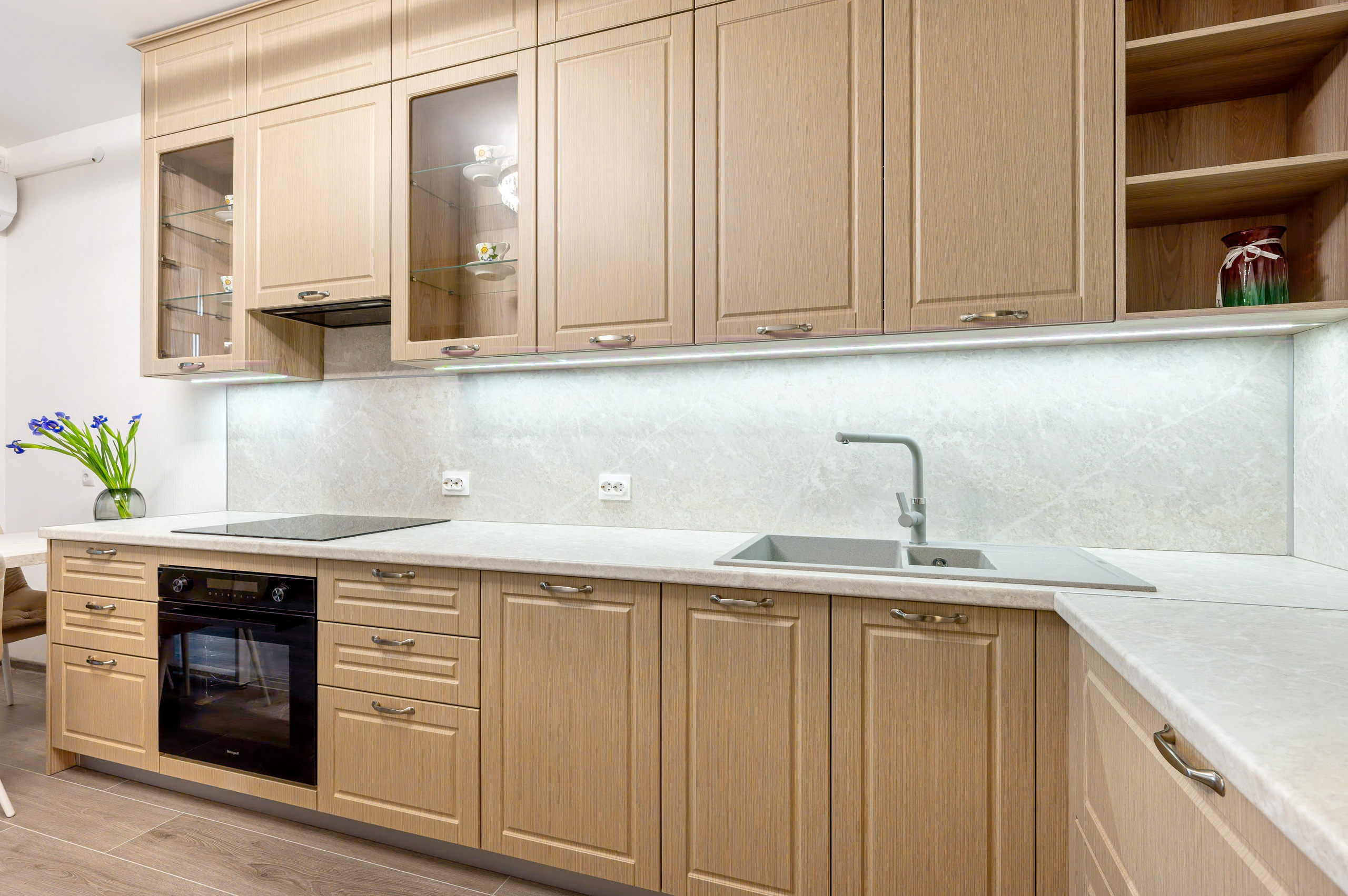 Квартира Огни Залива. Интерьерный фотограф. Фото- видеосъемка недвижимости Санкт-Петербург