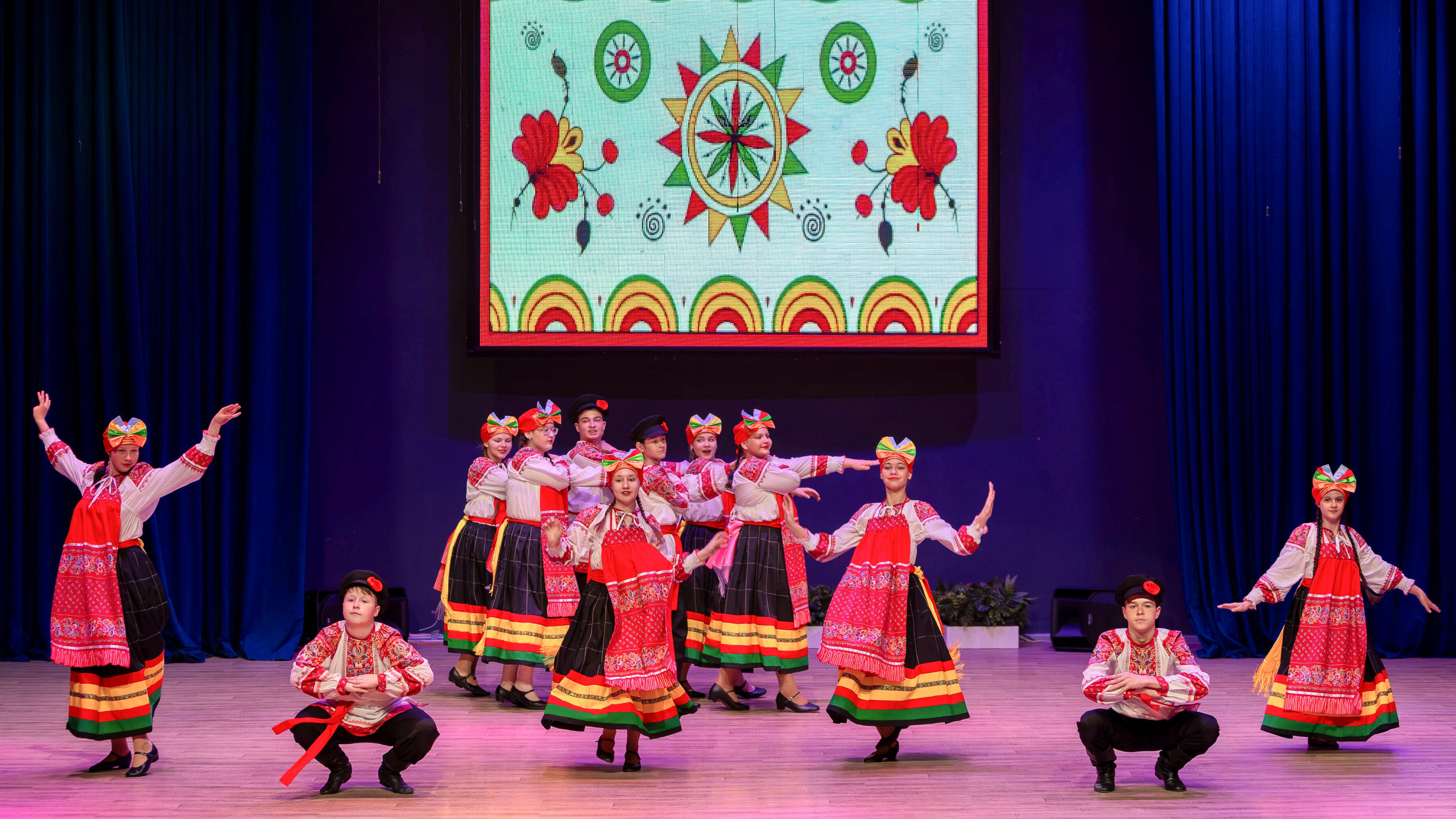 Отчетный концерт Центра детского творчества 2025. Выпускные альбомы и школьный фотограф в Подольске, Троицке, Щербинке, Москве и Московской области