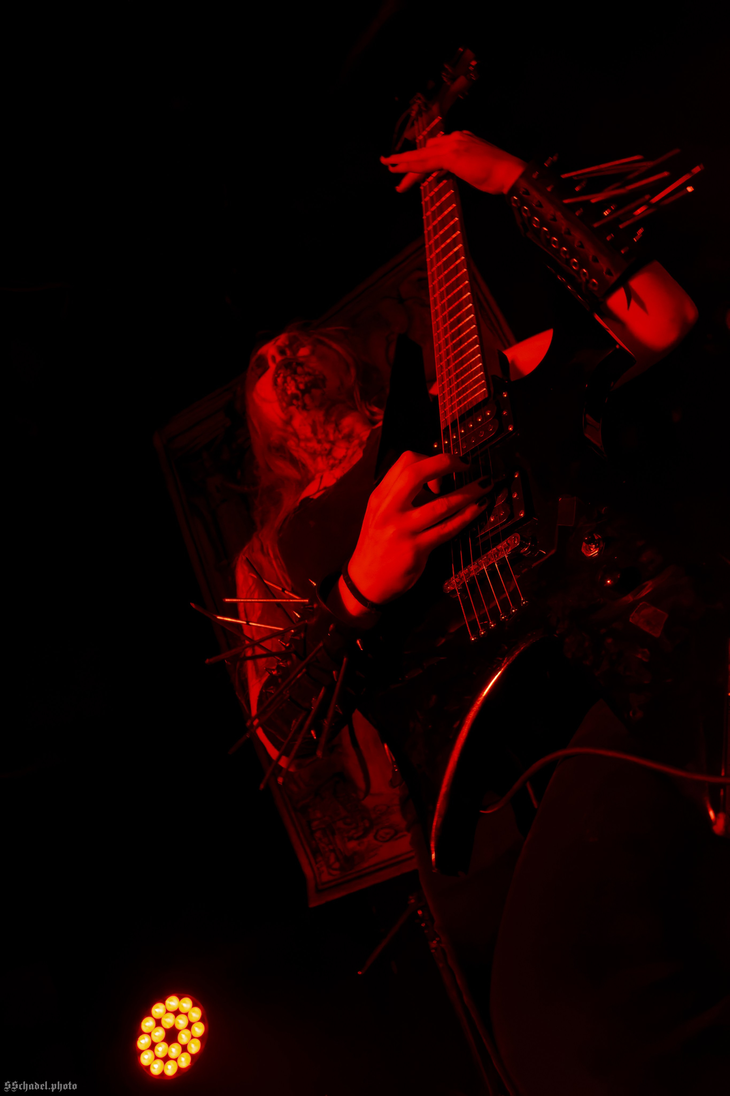 Frostlagte Måne 11.04.25. We will make everything metal!