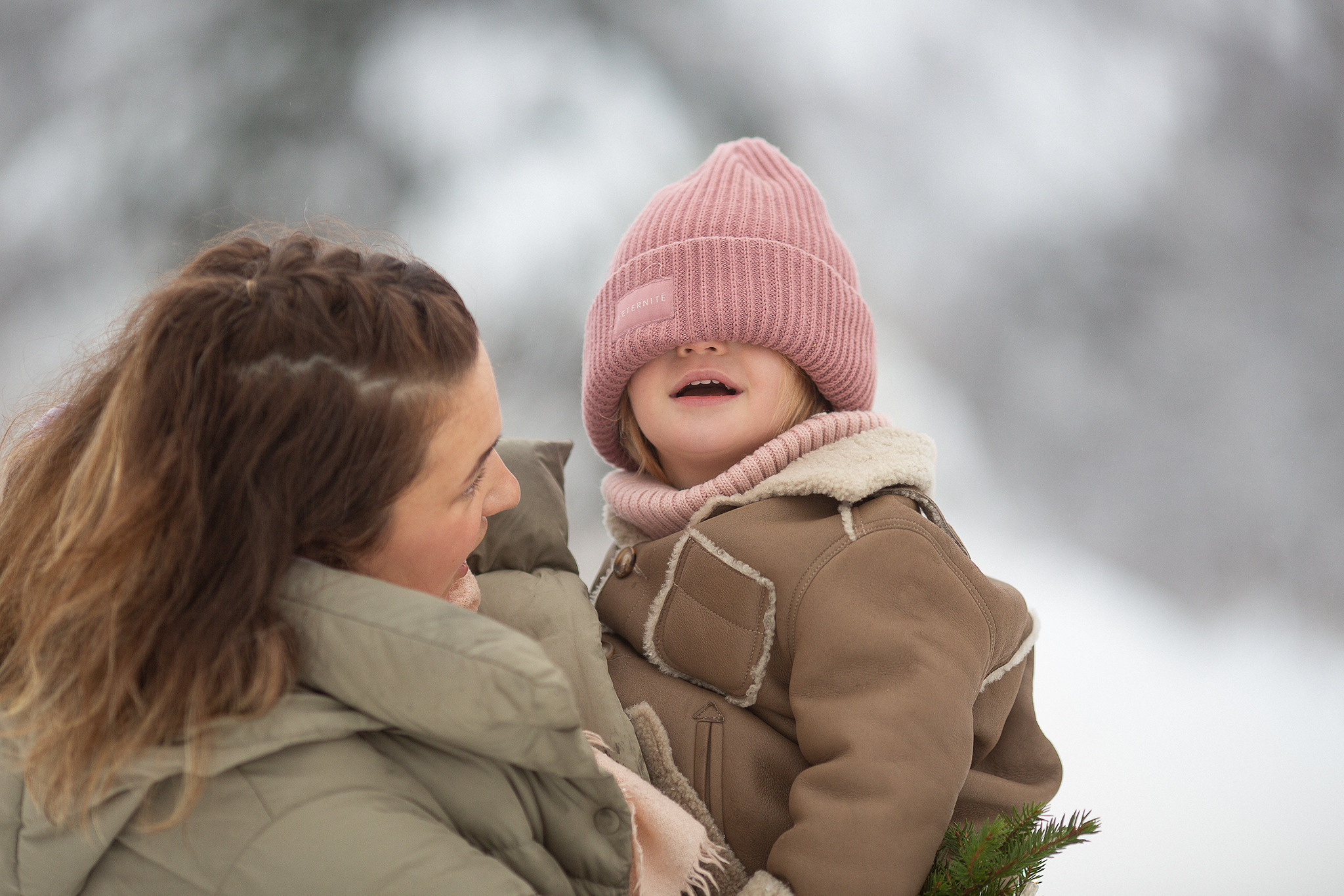Кира и Аида, зимняя прогулка. Семейный фотограф в Москве Марина Петра