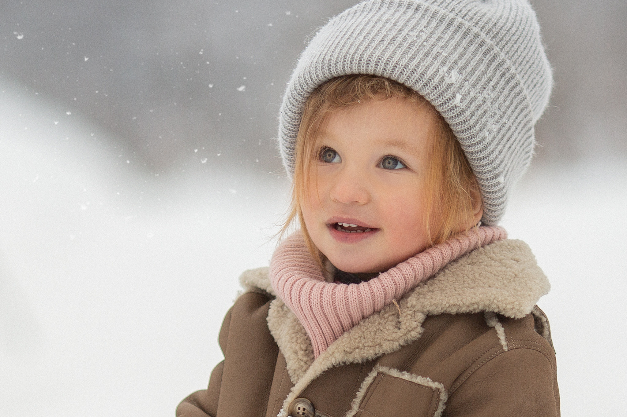 Кира и Аида, зимняя прогулка. Семейный фотограф в Москве Марина Петра