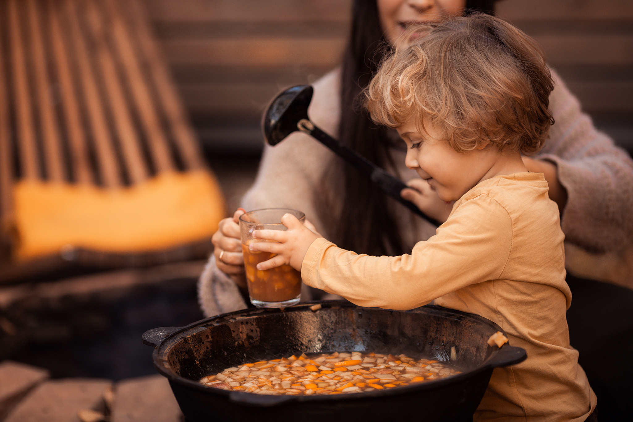 Осеннее утро мамы с сыном. Семейный фотограф в Москве Марина Петра
