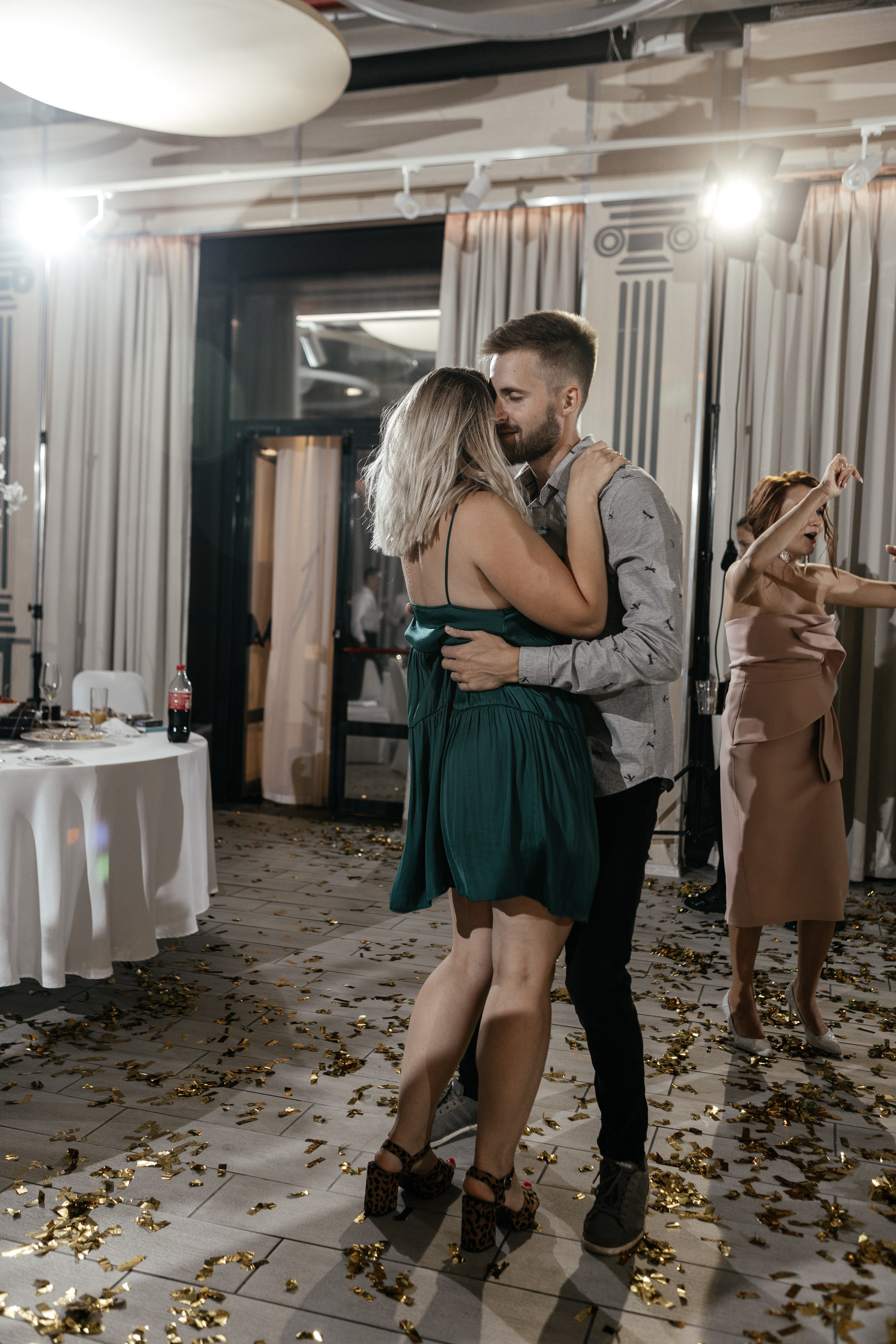 Свадебный фотограф Уфа — Руслан ГабдлисламовЖивые эмоции, красивые кадры, воспоминания на всю жизнь.Работаю по всей Республике Башкортоста. Свадебный фотограф Уфа Руслан Габдлисламов