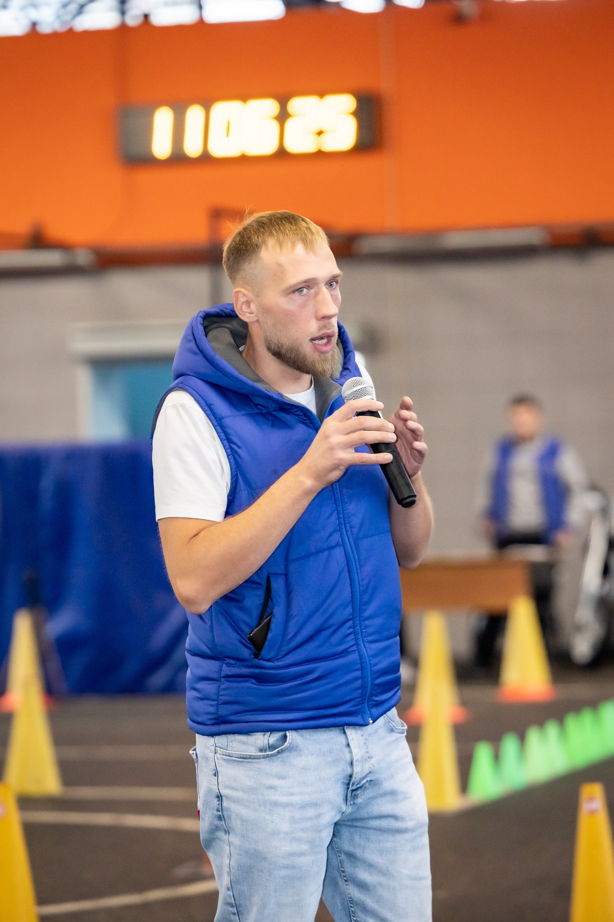 Соревнования в Мотошколе «Мосгортранс». Фотограф Владимир Охрименко