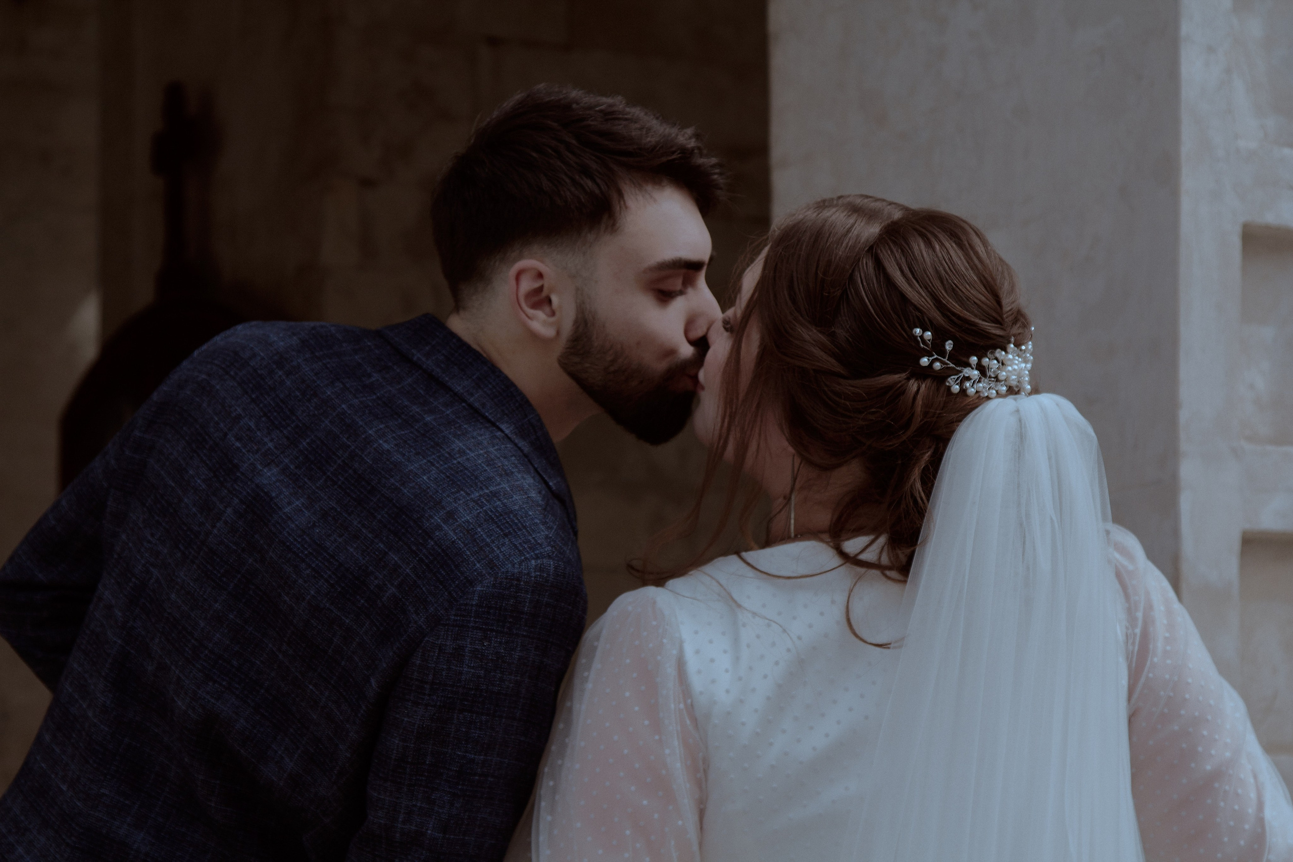 Виктория и Даниэль. Владимирский храм. Фотограф лавстори Москва/МО Приятелева Ангелина