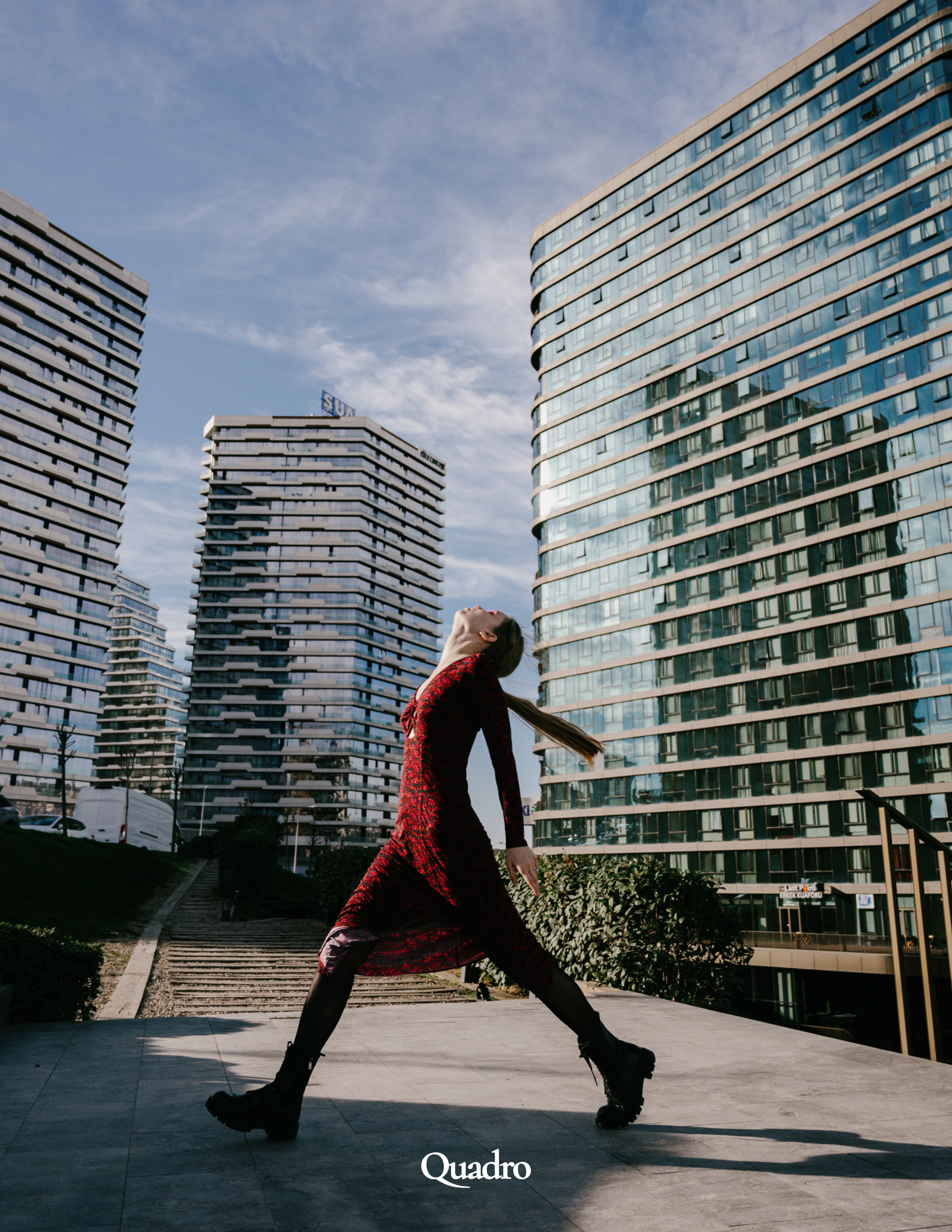 Get lost among the skyscrapers for Quadro magazine. Рустам Латынов — профессиональный фотограф