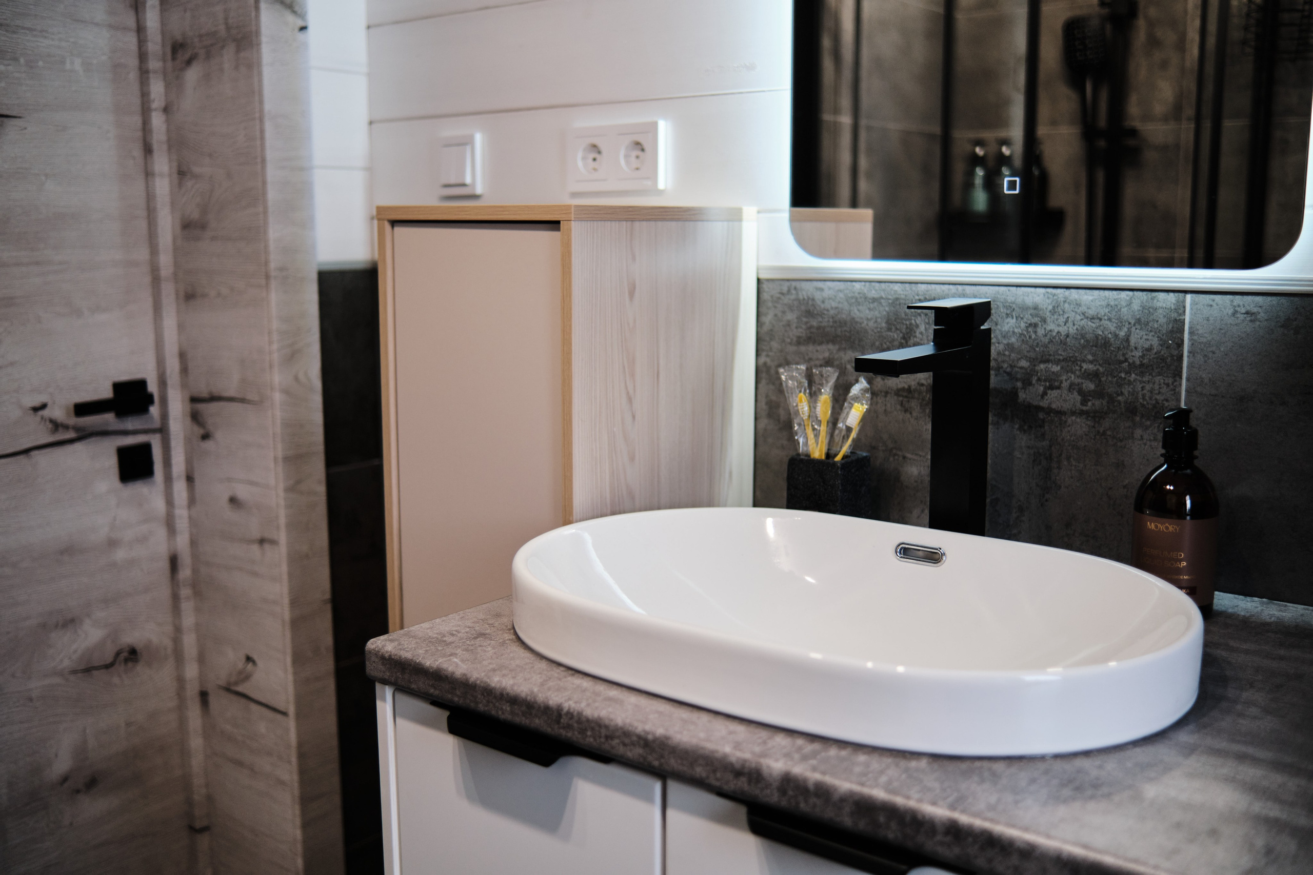 Славянская 193. Свадебный и семейный фотограф в Новокузнецке Иван Иванов