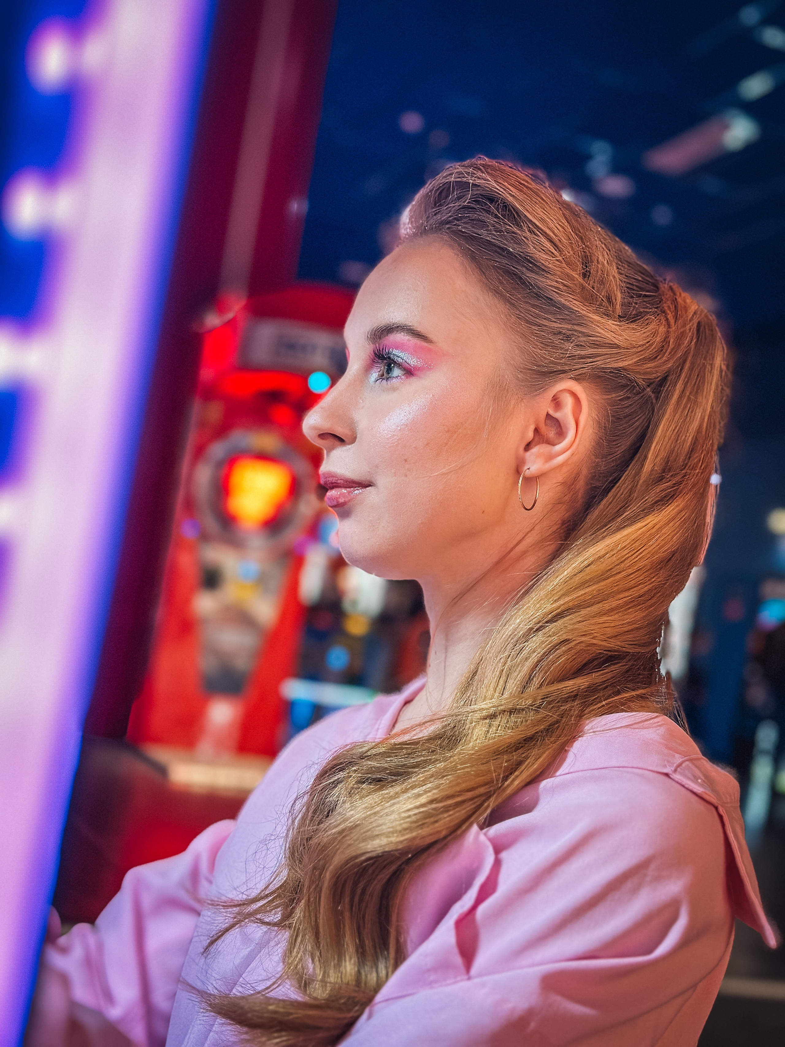 Фотосессия Юлии в ТРЦ Гудвин. Твой фотограф и видеограф в Тюмени — Сергей Бизин