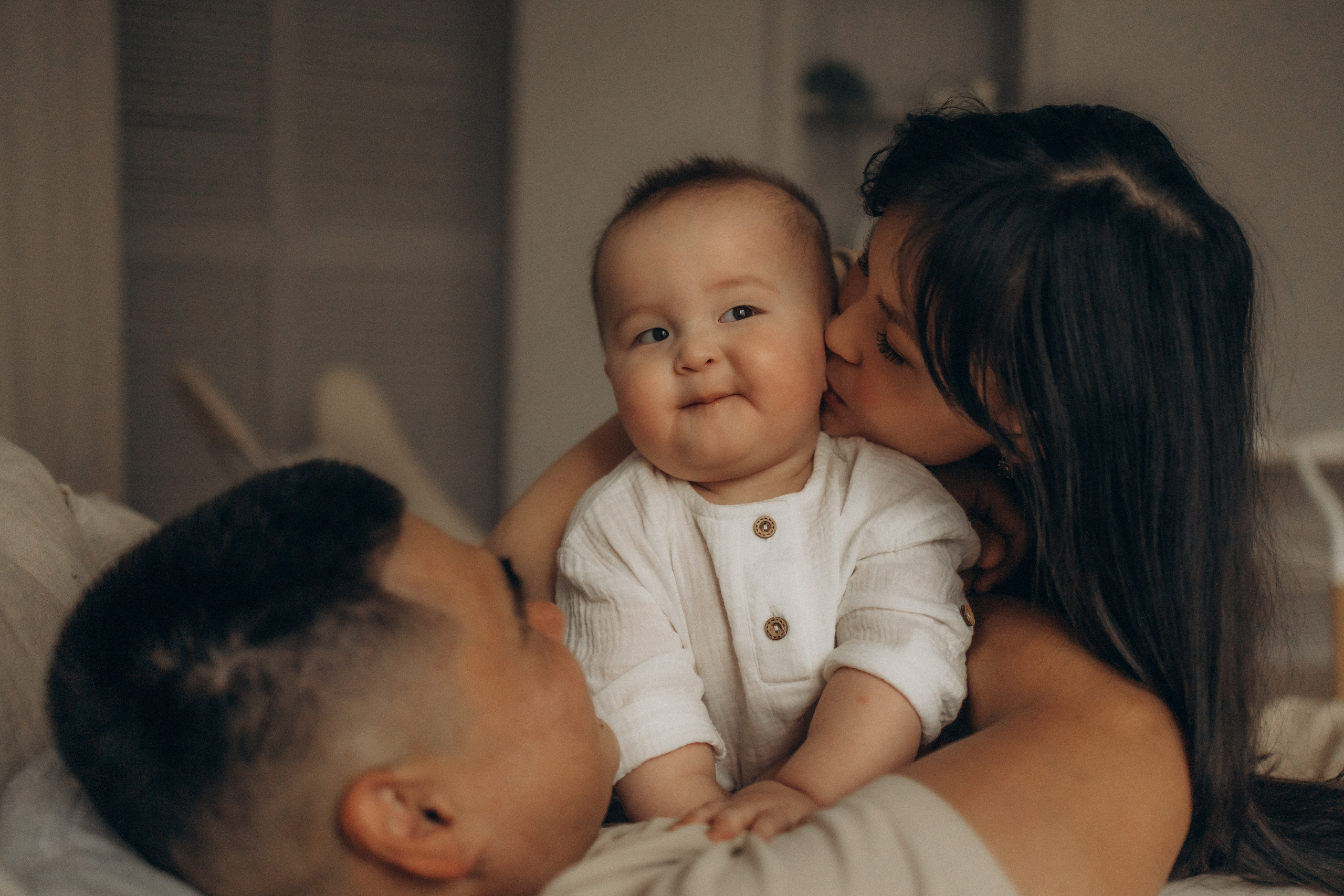 Алия: семейная в студии. Эльвира Галимьянова — семейный фотограф Екатеринбурга