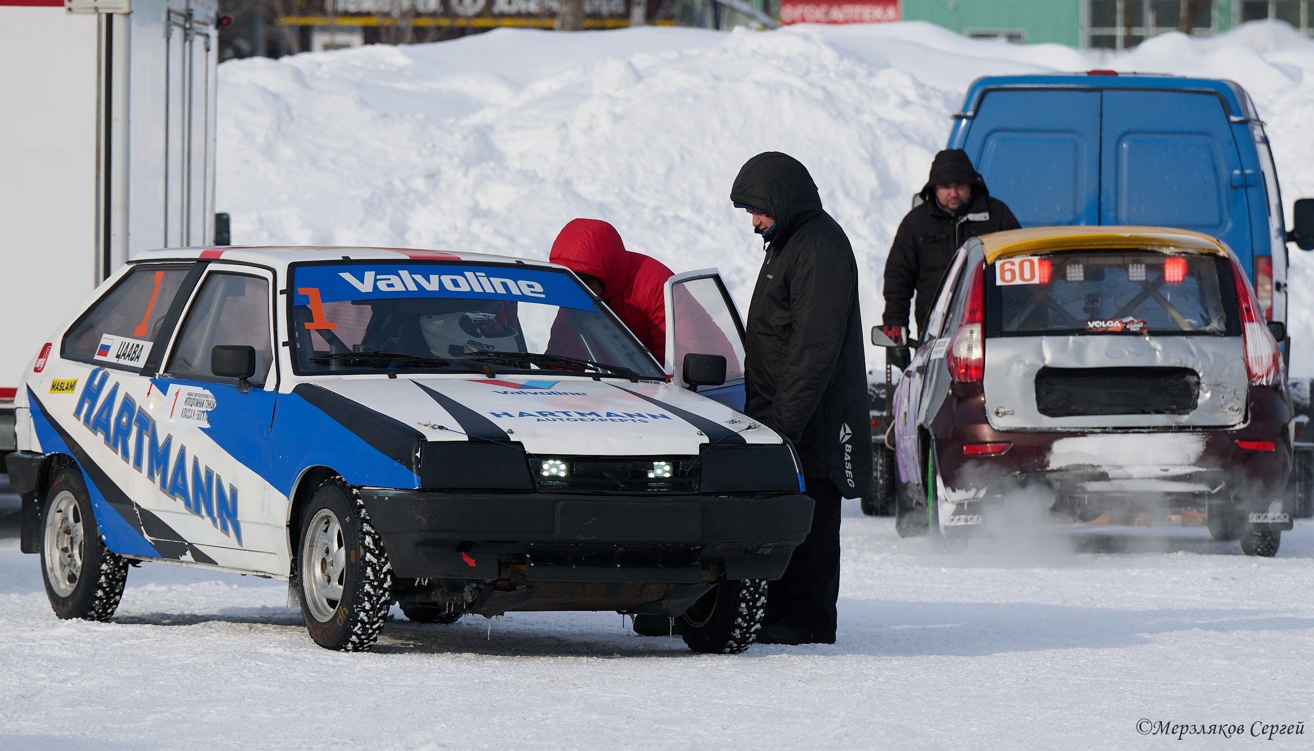 Трековые гонки Ижевск. Спортивный репортажный фотограф в Ижевске Сергей Мерзляков
