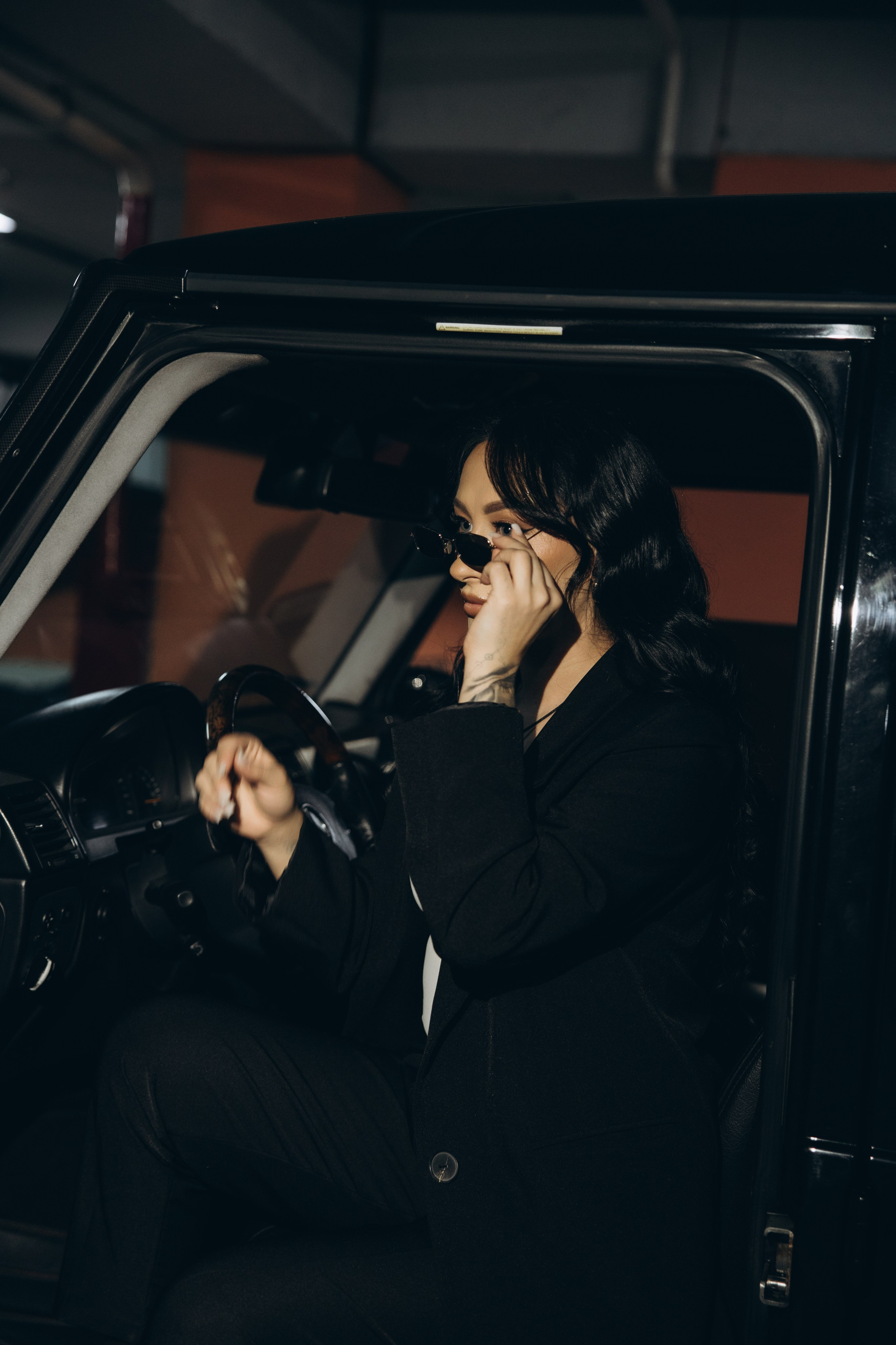 На парковке. Свадебный, семейный фотограф в Иркутске Светлана Макаричева