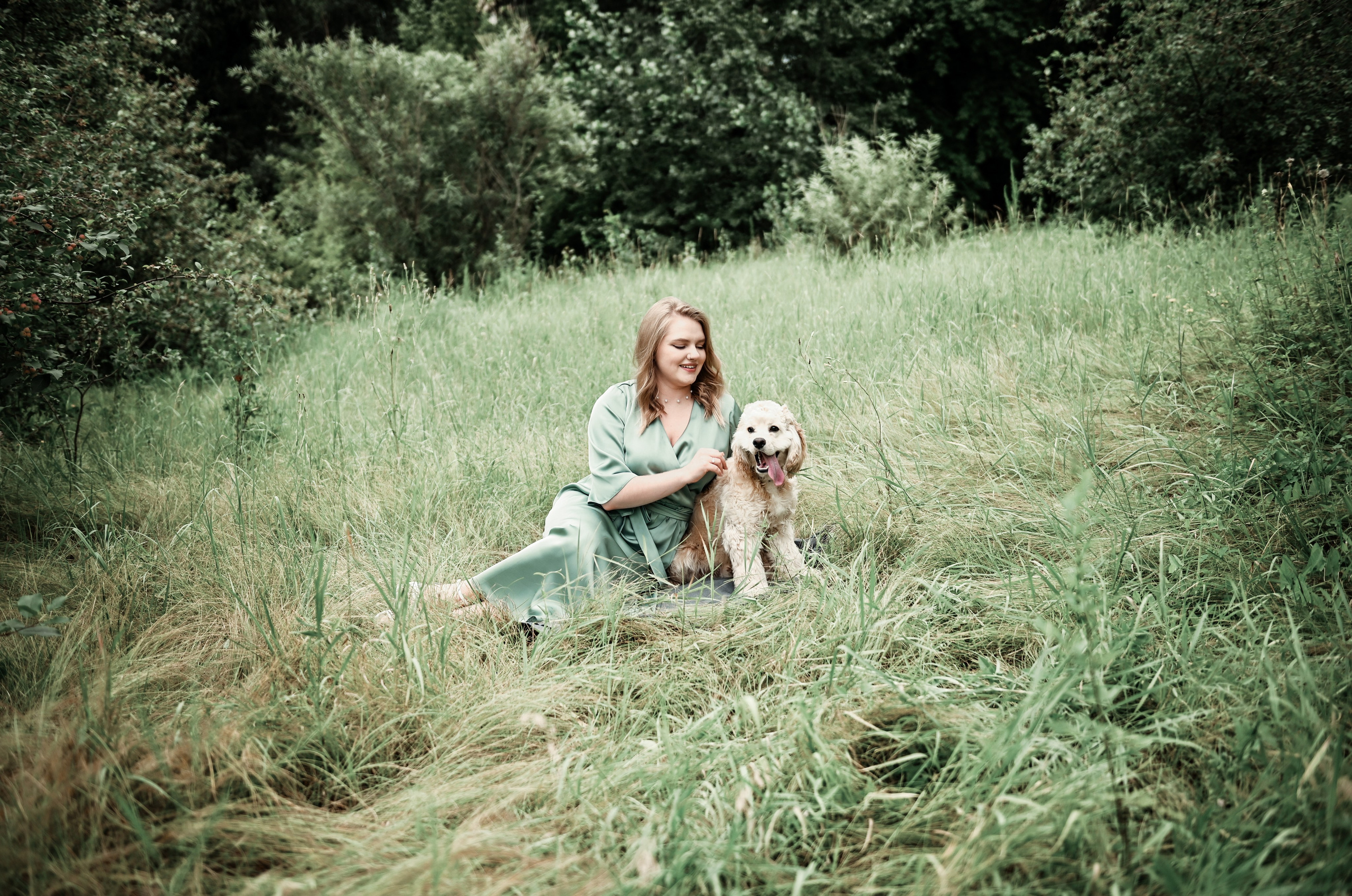 Love story прогулка вместе с песиком))). Свадебный, семейный, детский, контент фотограф в Омске Максим Ильин