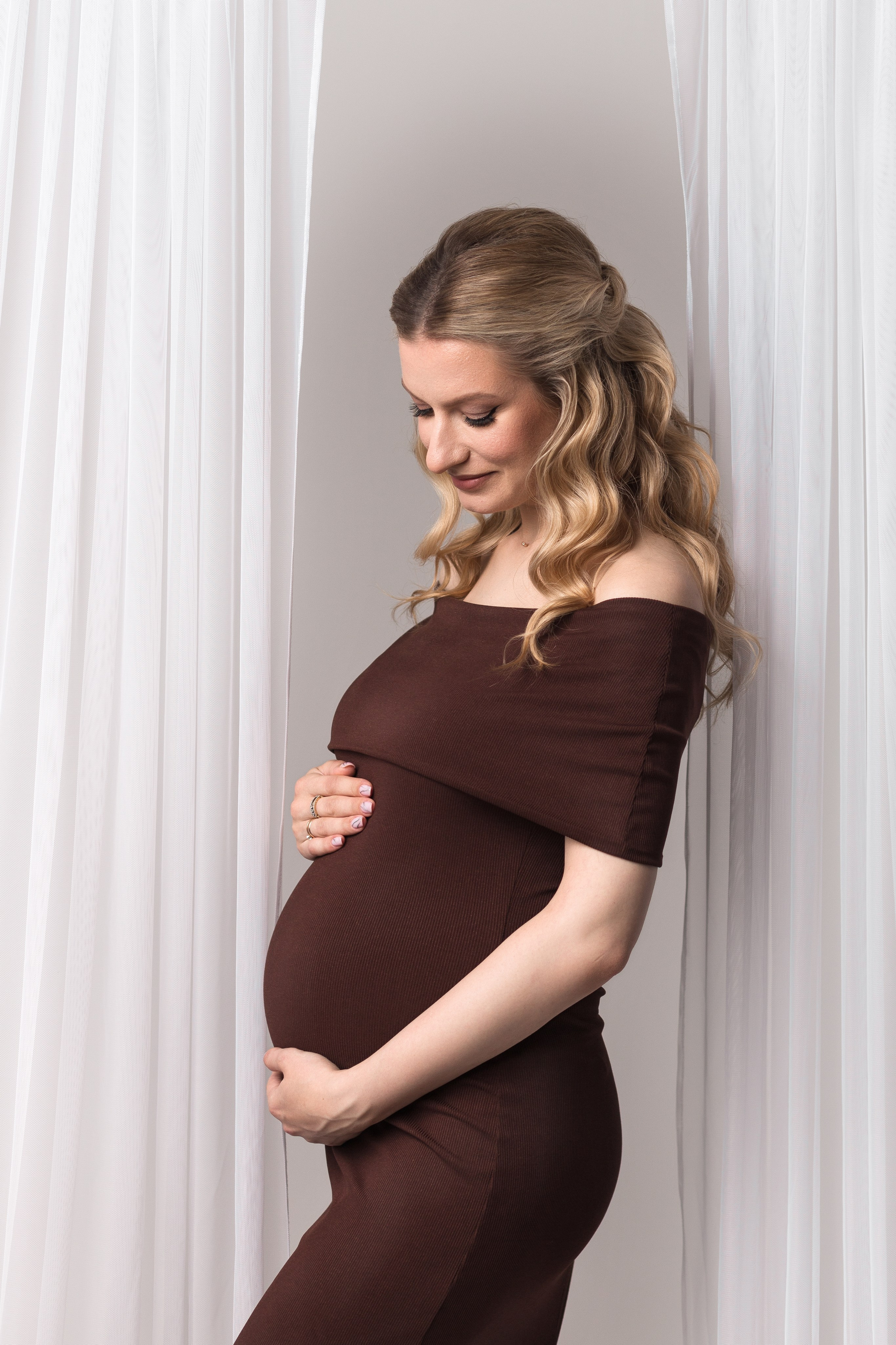 Фотосессия беременности в Омске. Фотограф новорожденных в Омске Анастасия Моисеева