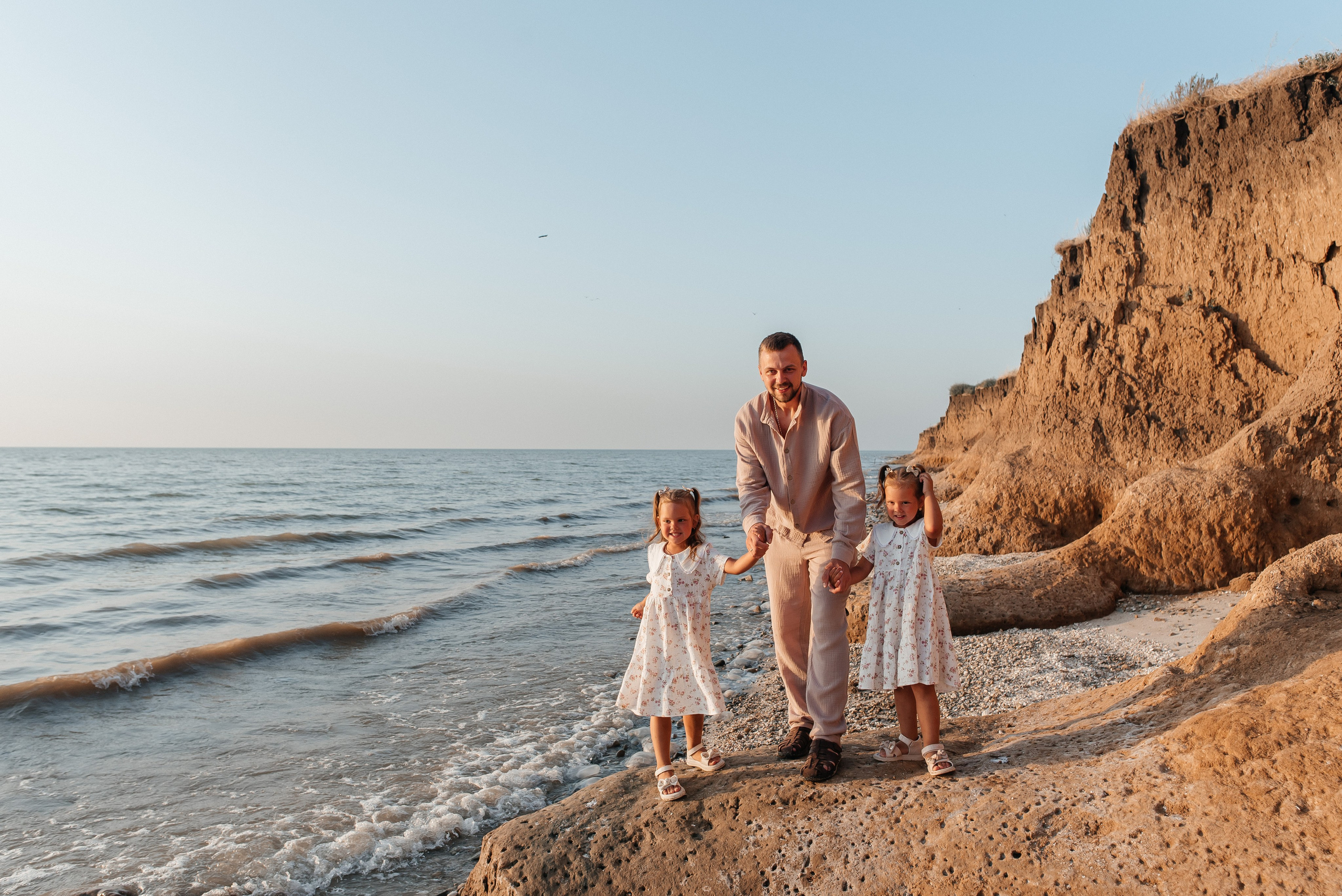 Семейная прогулка на маяке. Детский и семейный фотограф выпускной альбом Приморско-Ахтарск