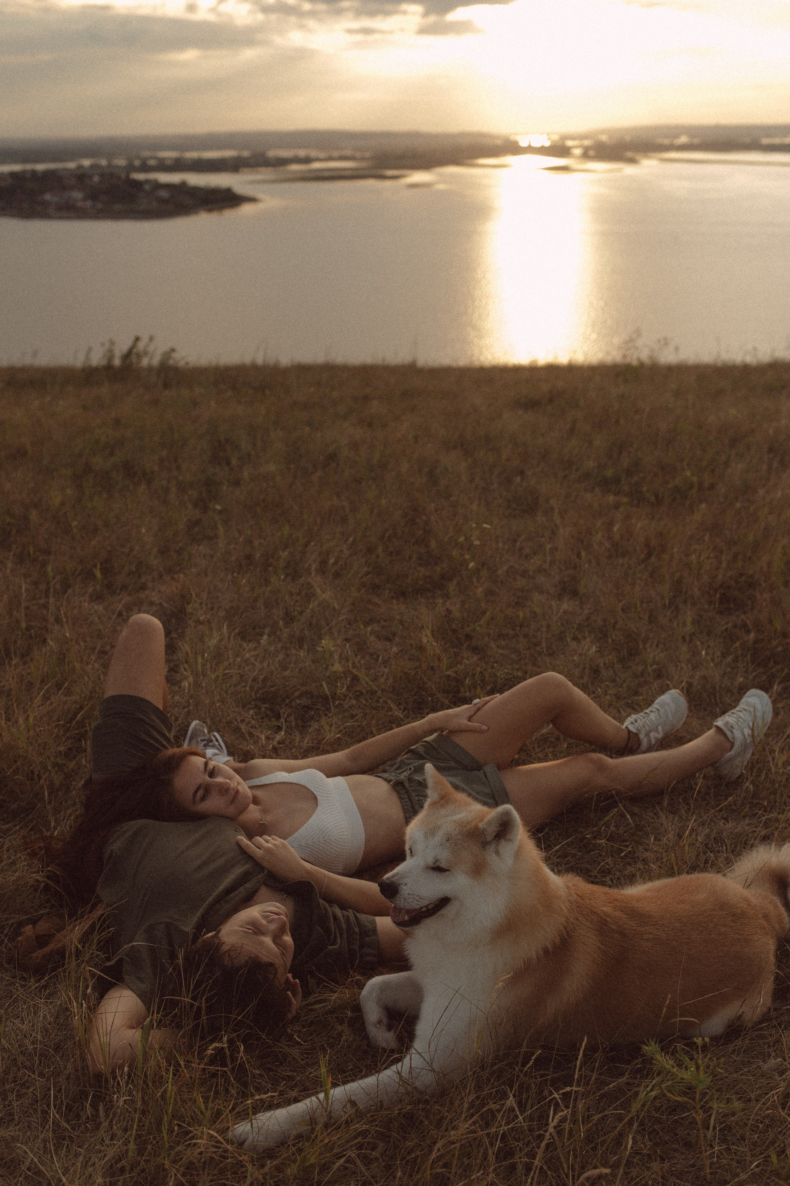 Прогулка на закате. Фотограф Ксения Степаненко
