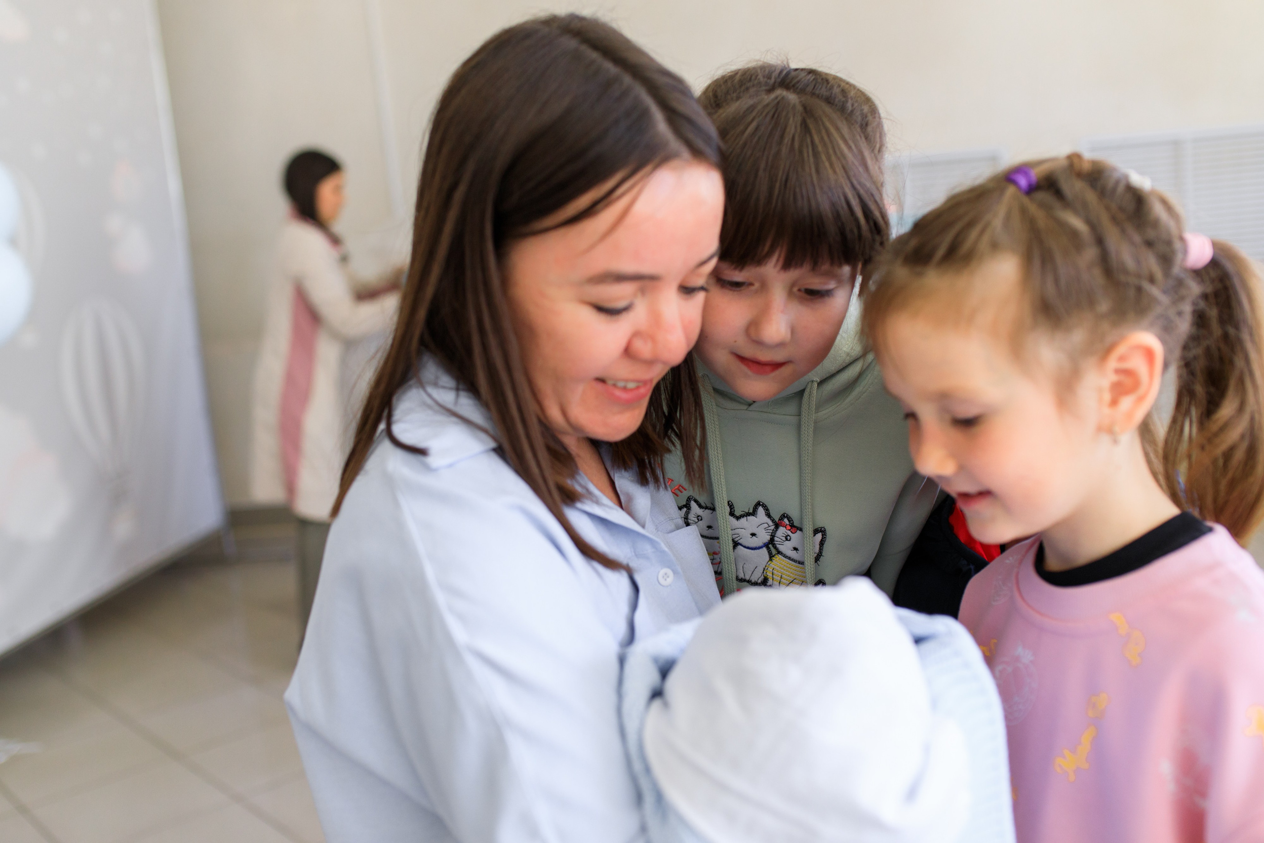 Съемка выписки из роддома. Фотограф в Уфе Ирина Идрисова