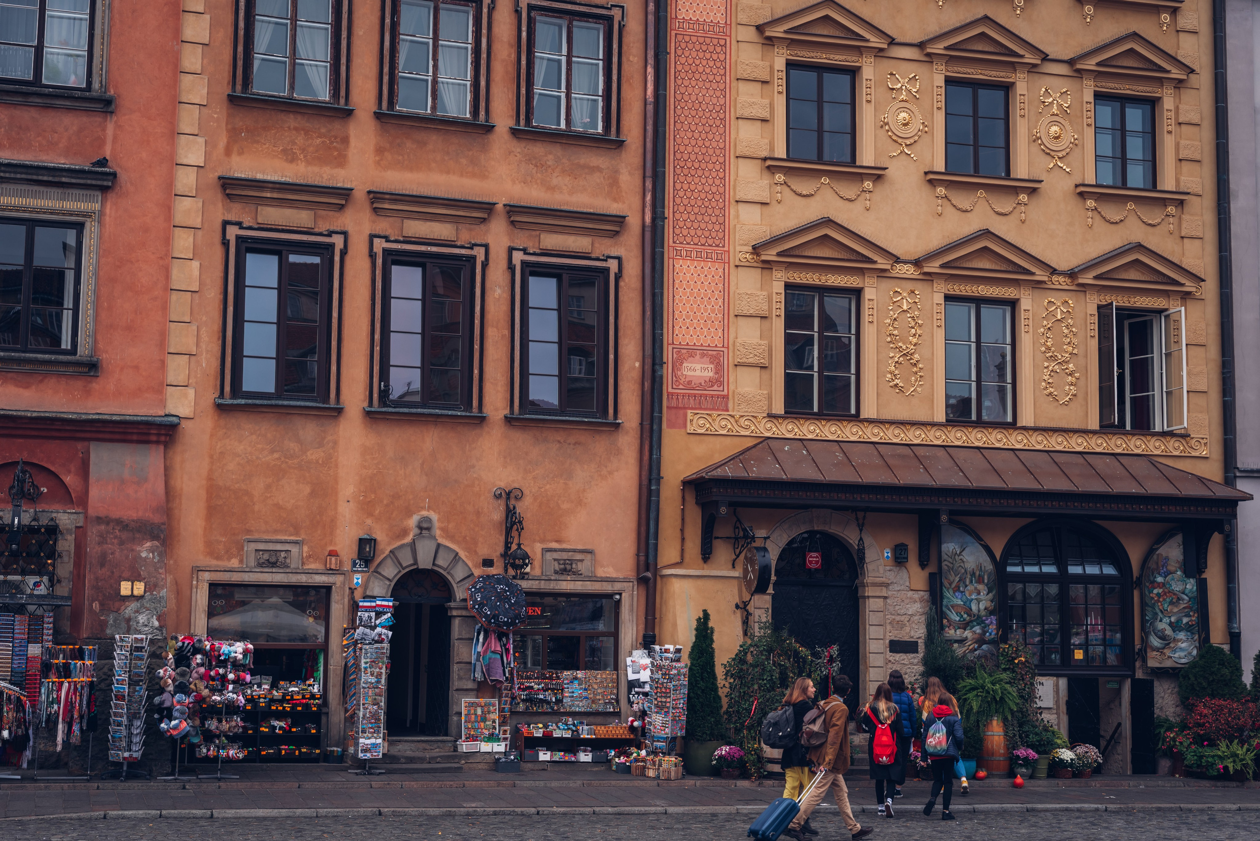 Варшава глазами рекламного фотографа из Гуанчжоу. Коммерческий и предметный фотограф в Гуанчжоу Коваленко Александр
