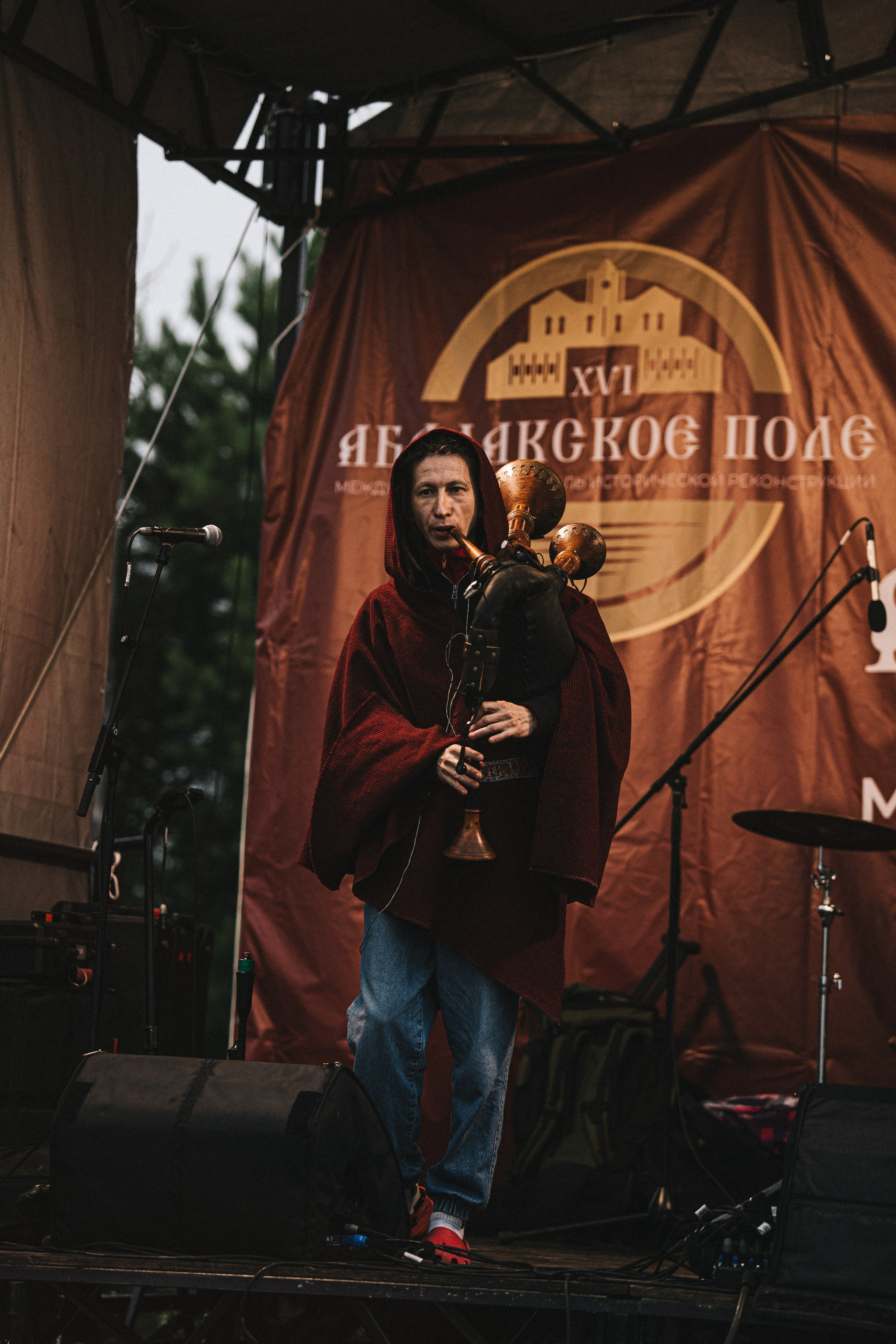 Фестиваль «Абалакское поле» XVI. Арт-фотограф Крис Л. в Тобольске: портрет, семейные, свадьбы