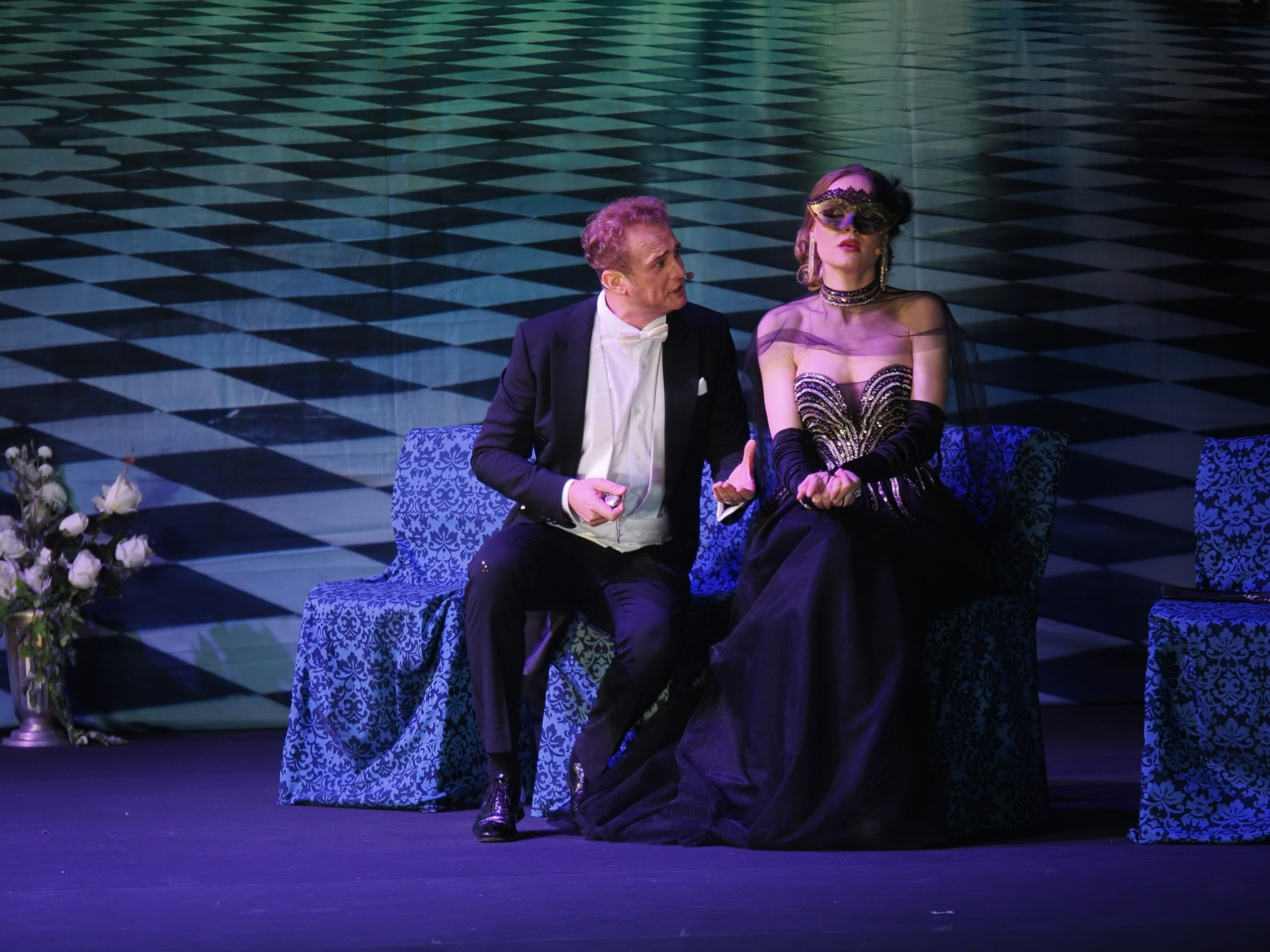 «БУФФ-ПАРАДИЗ» Летучая мышь (в Нск). Портретный и спортивный фотограф в Новосибирске и Твери Кононов Алексей