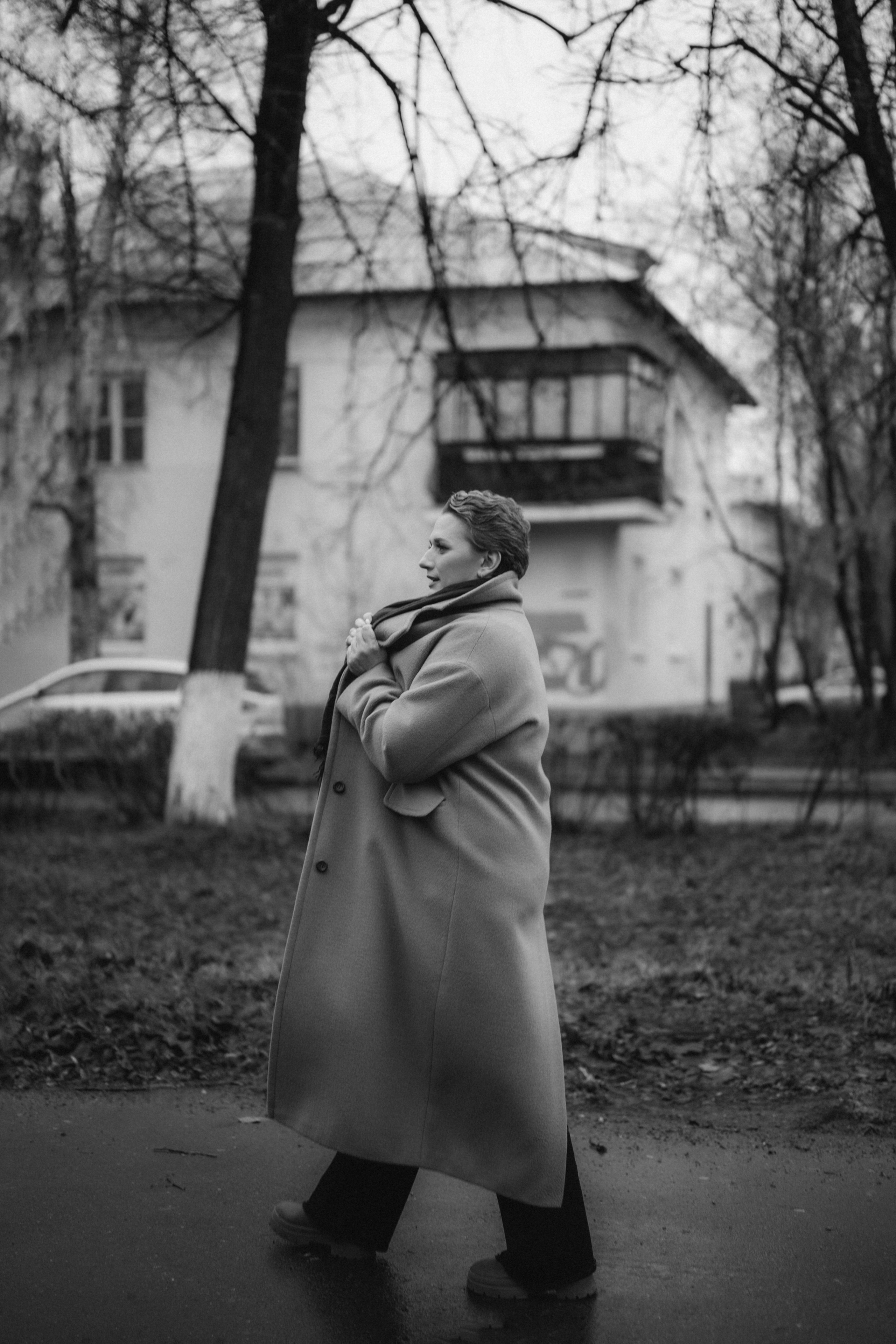 Портретная фотоссесия на улице после дождя. Семейный свадебный фотограф Екатеринбург Первоуральск Шарнина Алёна