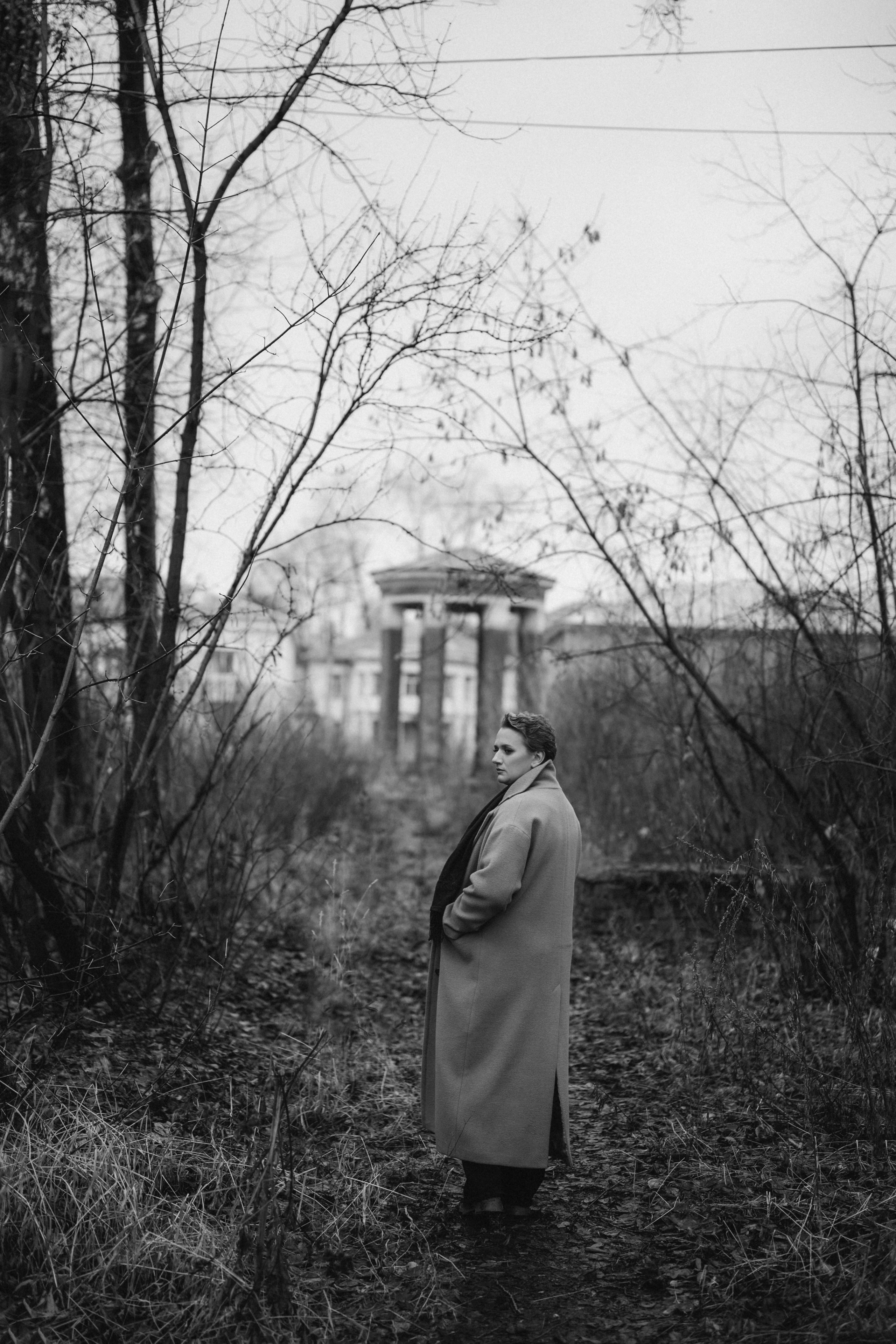 Портретная фотоссесия на улице после дождя. Семейный свадебный фотограф Екатеринбург Первоуральск Шарнина Алёна