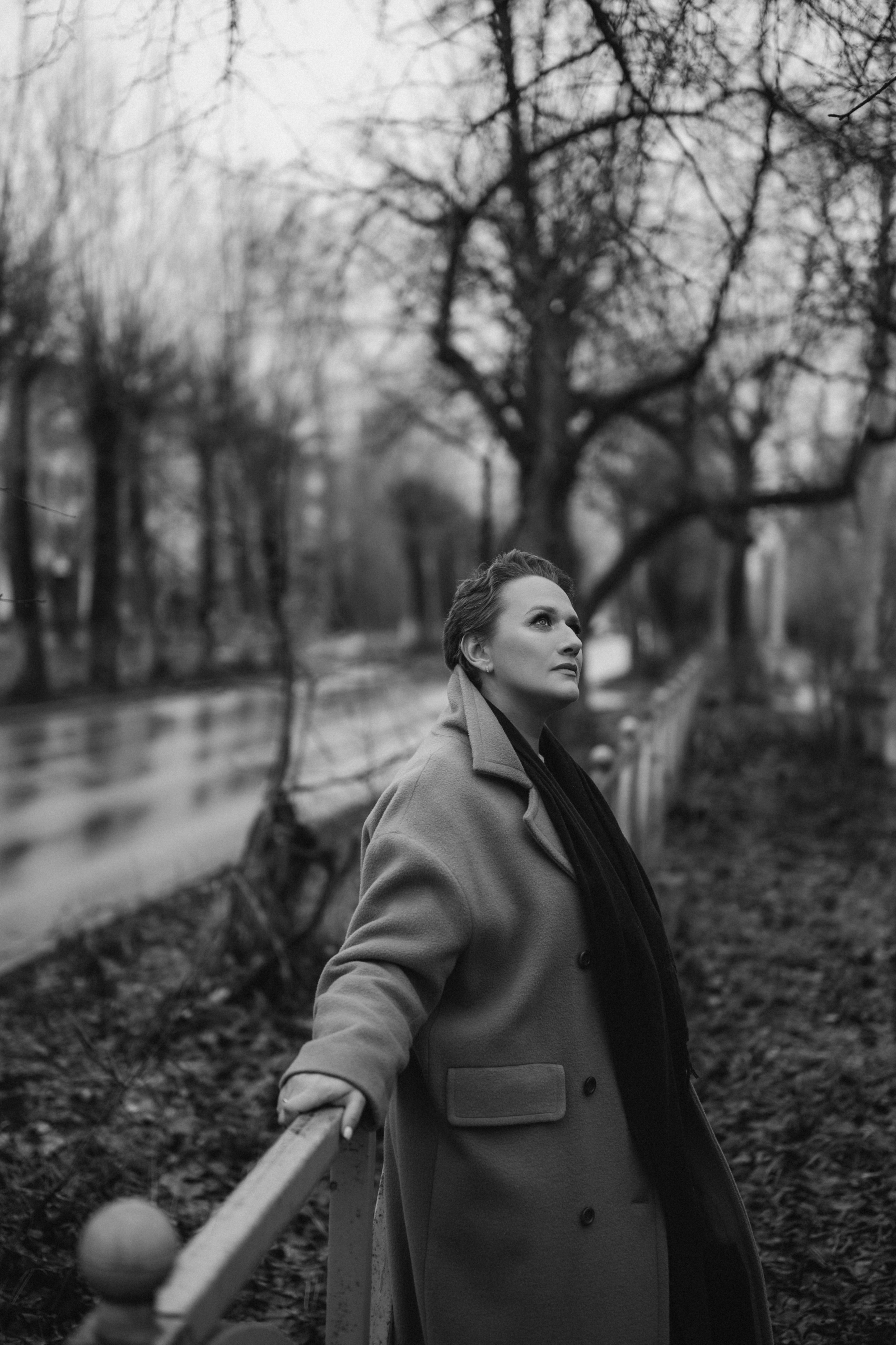 Портретная фотоссесия на улице после дождя. Семейный свадебный фотограф Екатеринбург Первоуральск Шарнина Алёна