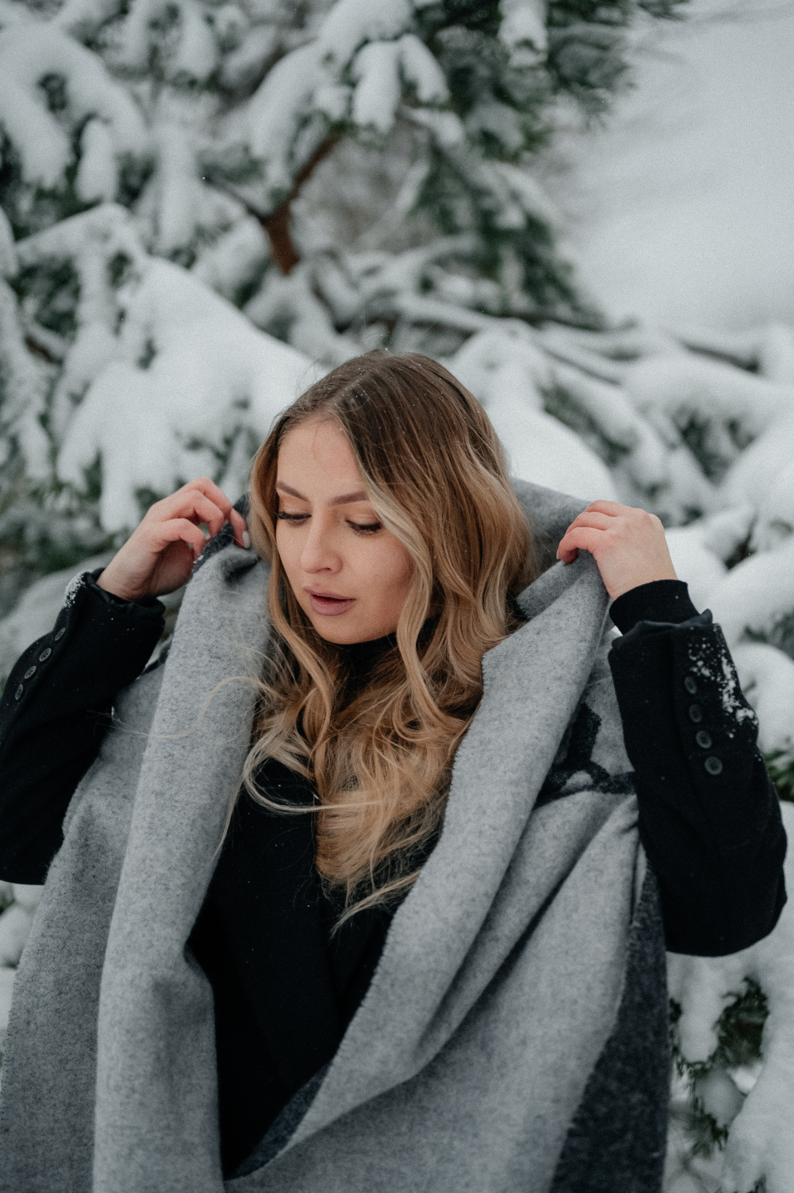 Фотосессия в заснеженном городе. Семейный свадебный фотограф Екатеринбург Первоуральск Шарнина Алёна