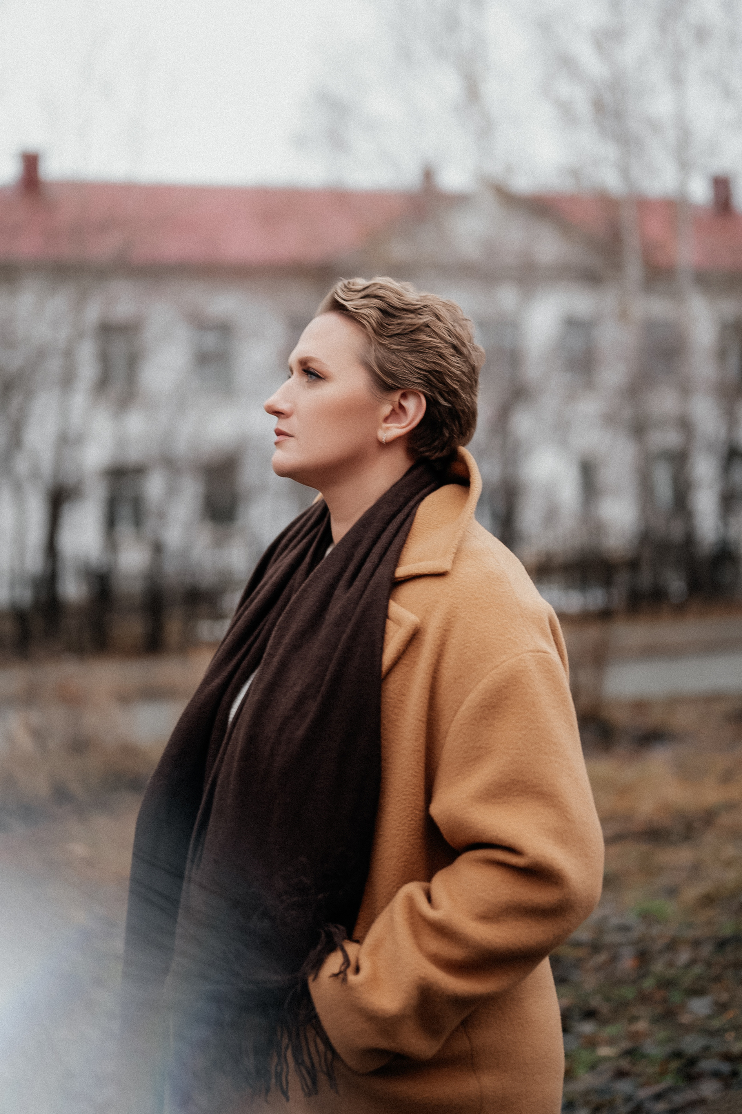 Портретная фотоссесия на улице после дождя. Семейный свадебный фотограф Екатеринбург Первоуральск Шарнина Алёна