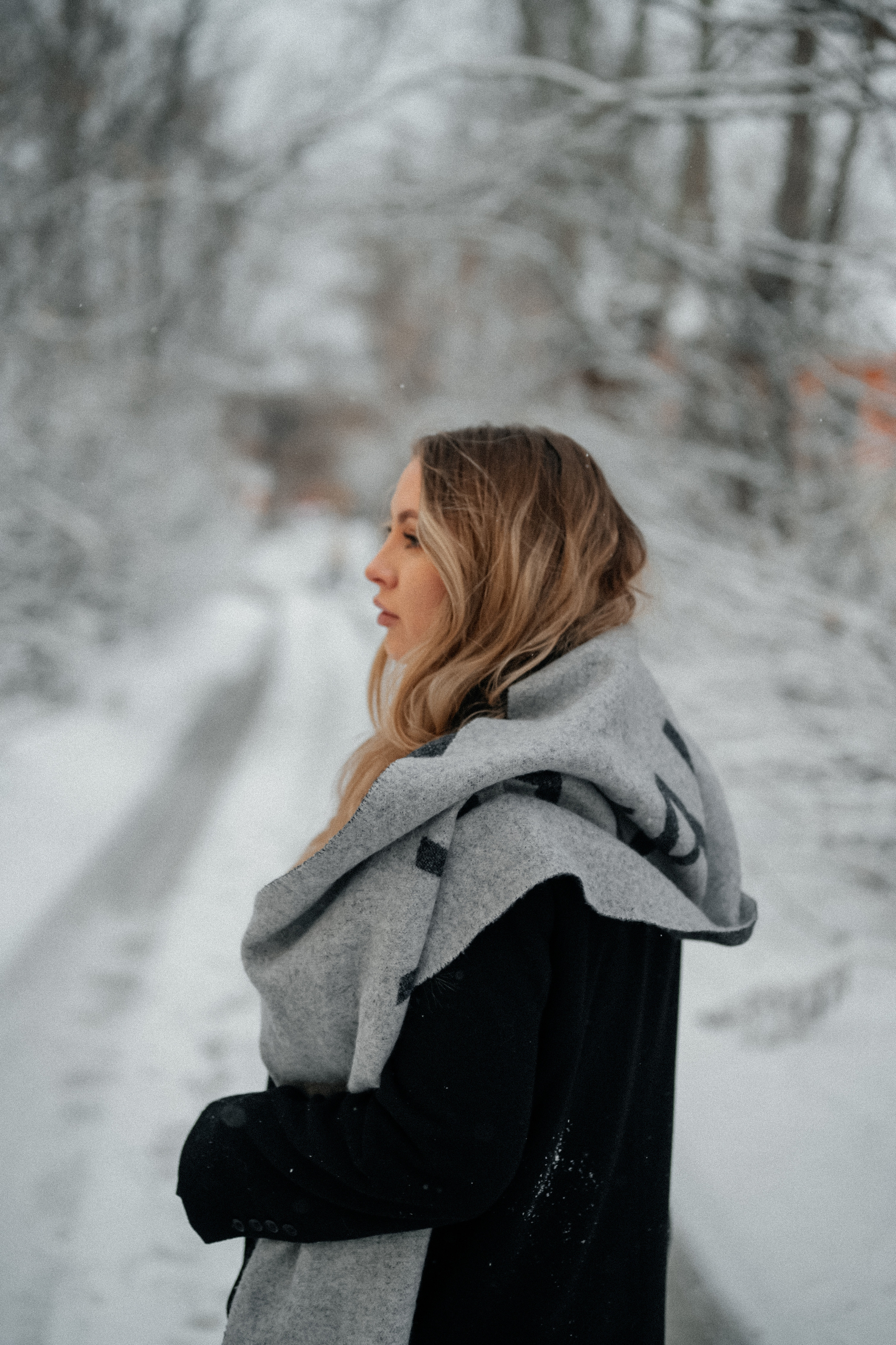 Фотосессия в заснеженном городе. Семейный свадебный фотограф Екатеринбург Первоуральск Шарнина Алёна