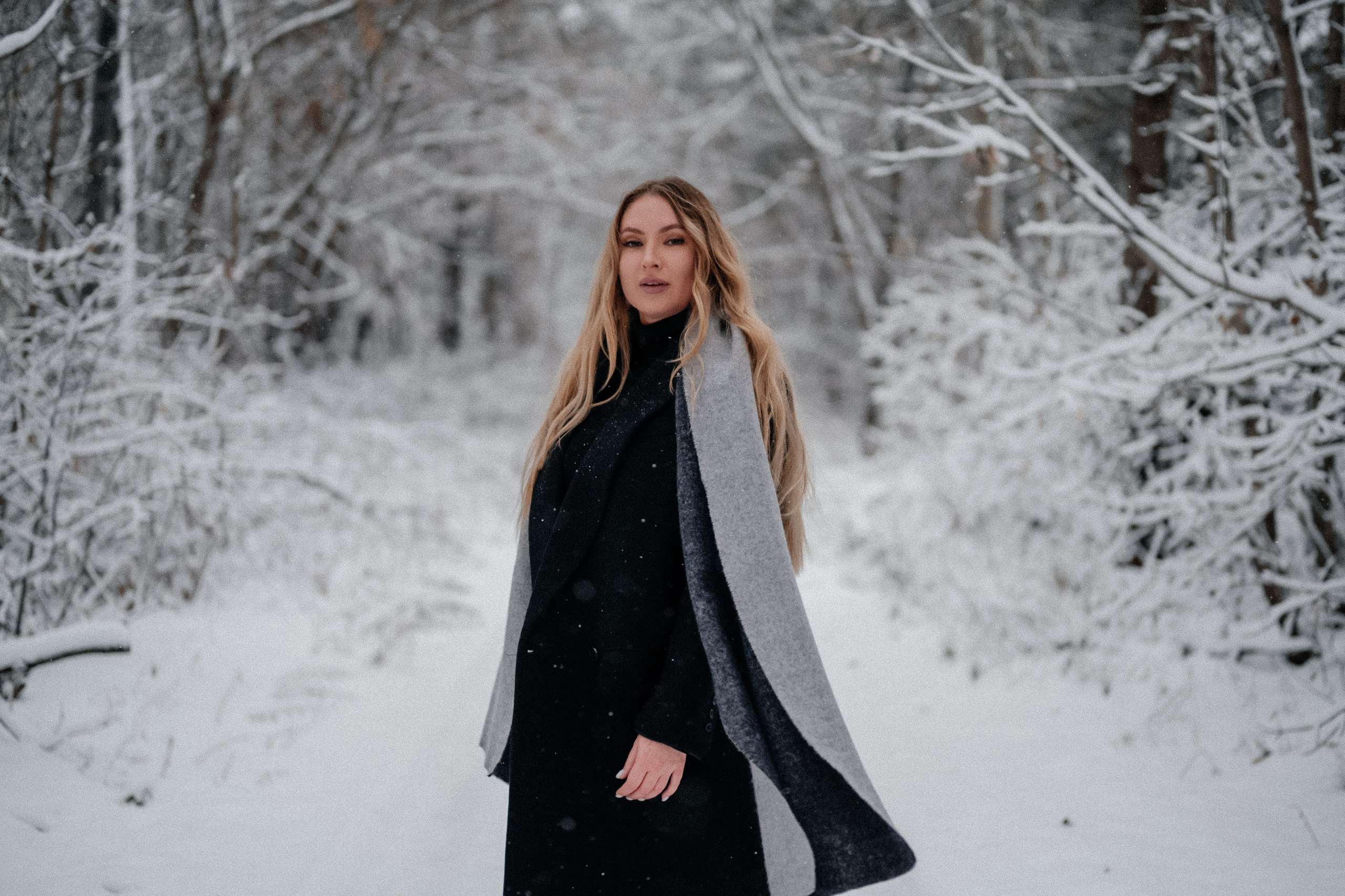 Фотосессия в заснеженном городе. Семейный свадебный фотограф Екатеринбург Первоуральск Шарнина Алёна