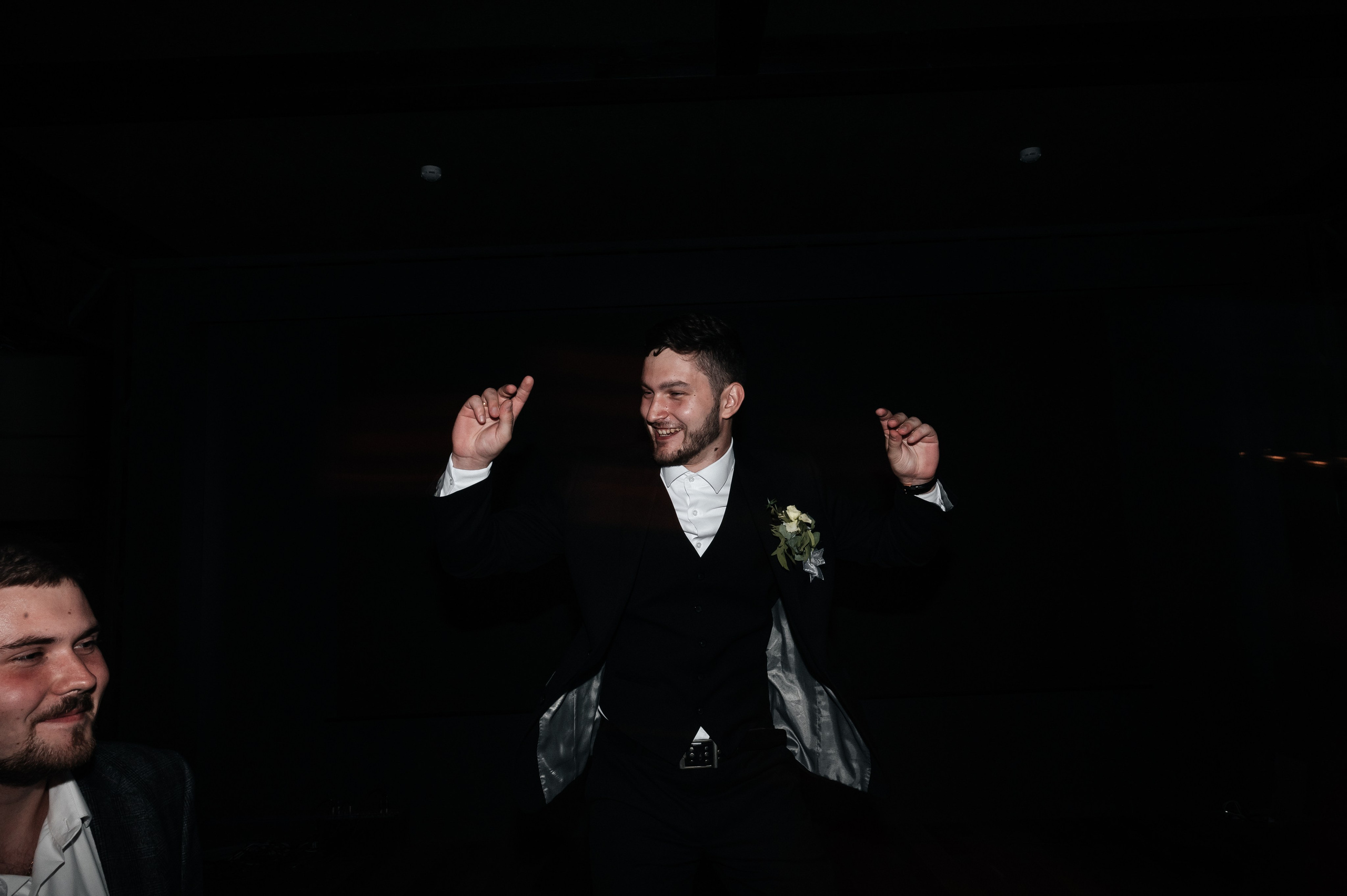 Даниил и Валерия. Черная утка. Полный день. Фотограф Екатерина Бочарникова