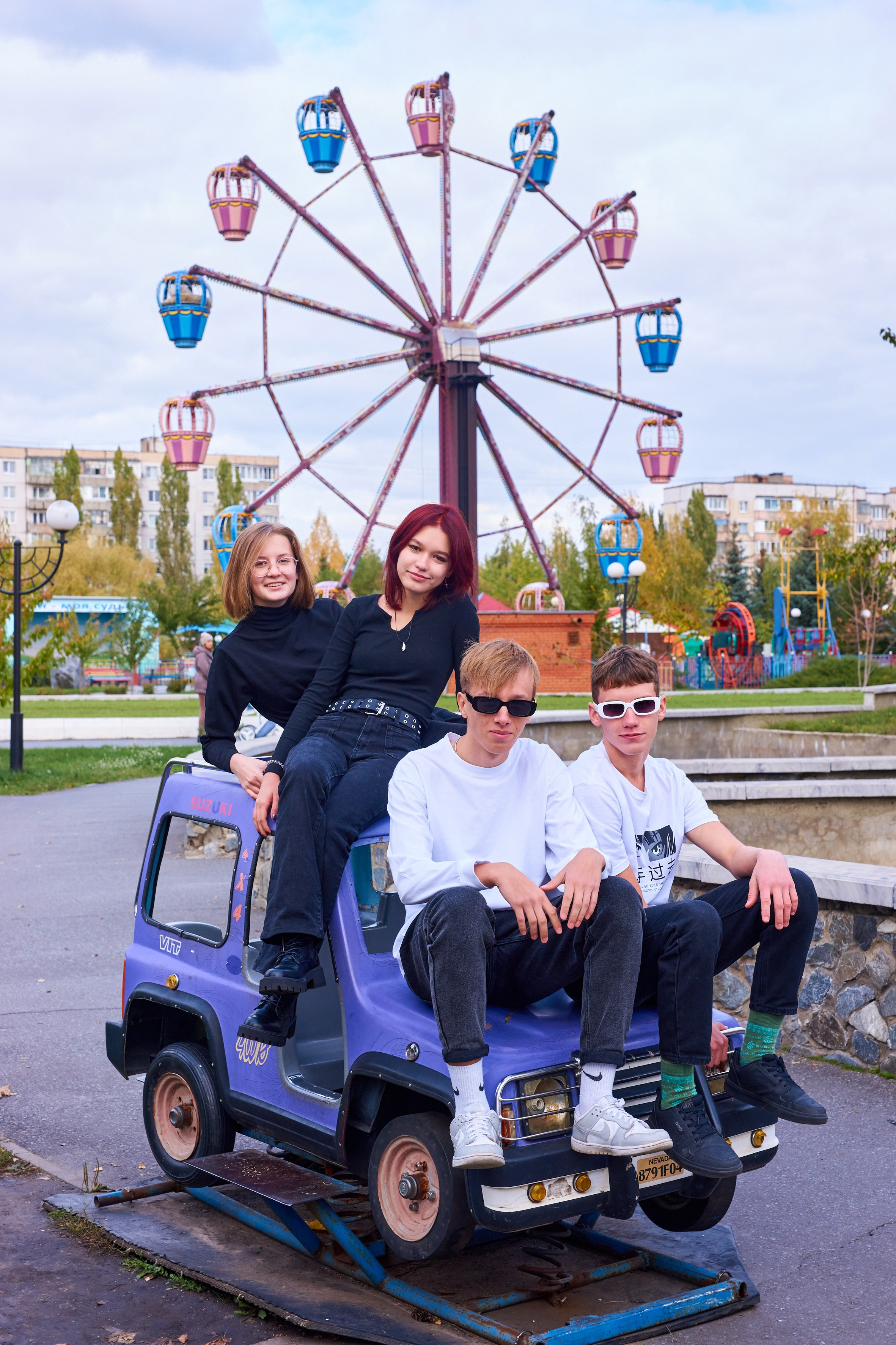 9 класс. Осень в парке. 2022. Childrenfoto.ru