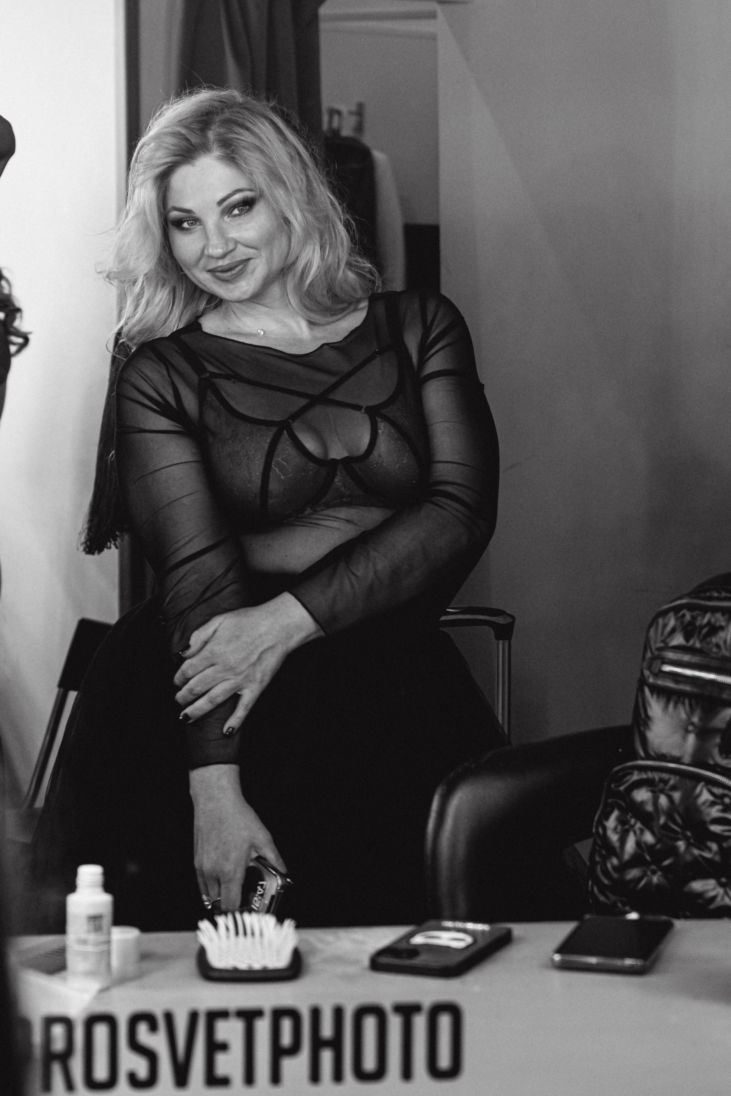 Фэшн-съёмка участниц Миссис Бизнес Гатчина 2023. Портретный фотограф в Санкт-Петербурге Дмитриева Наталия