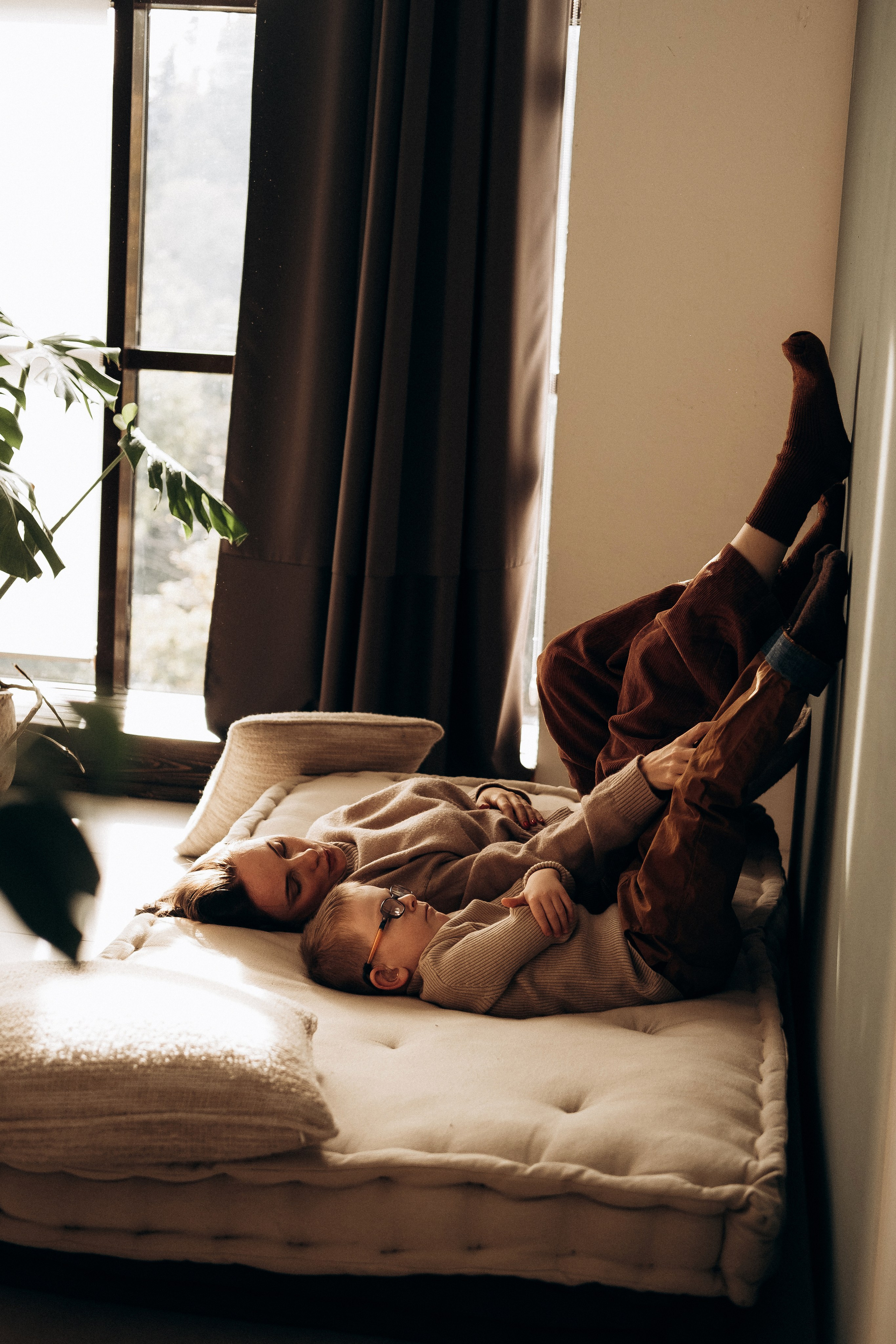 Семейные фотосессии в Сочи, Сириус и на Красной поляне. Семейный, свадебный фотограф Сочи, Адлер, Красная поляна