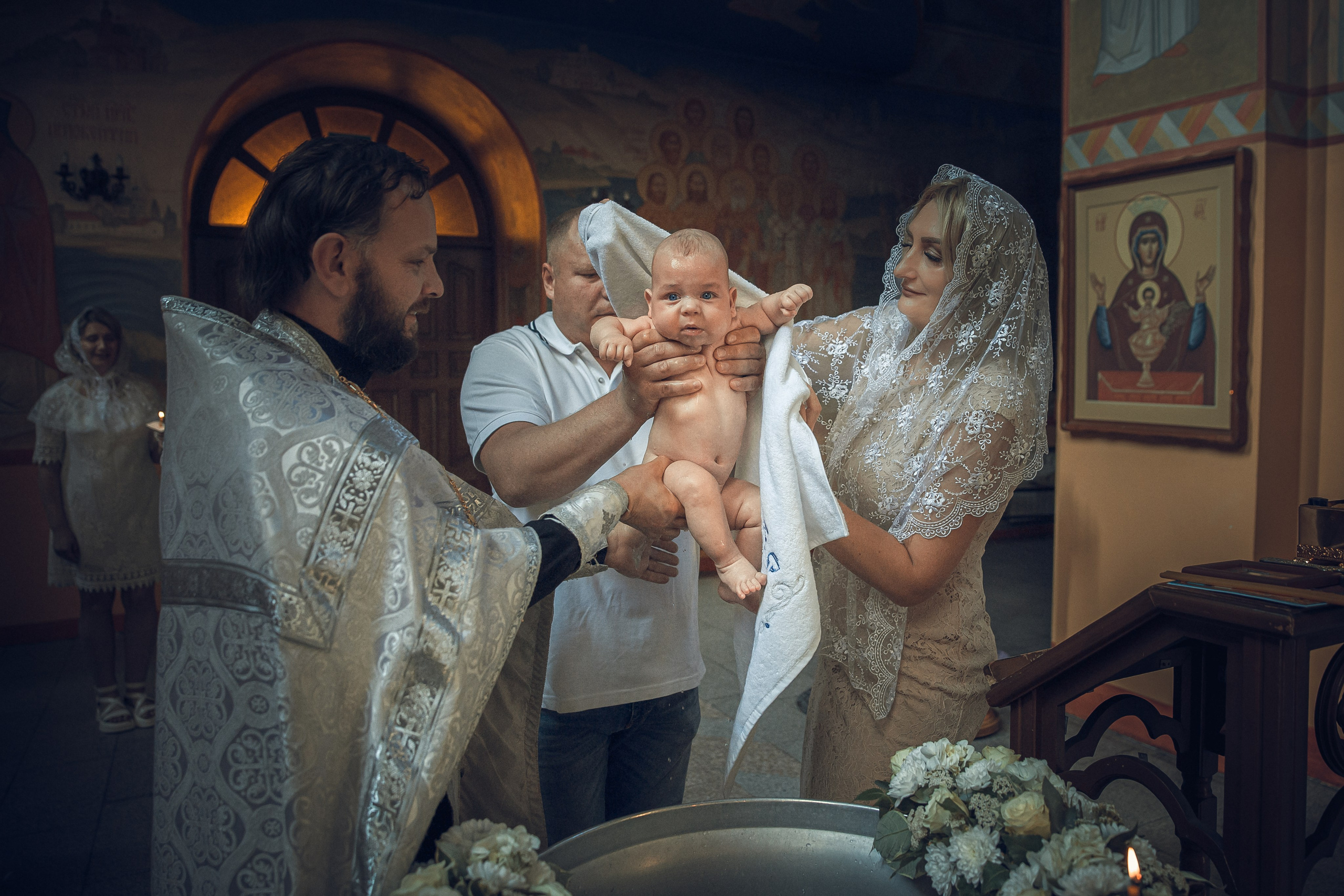 Фотограф на крещение Старый Оскол фотосессия на крещение крестины фотографии с крещения фотография Наталья Беседина