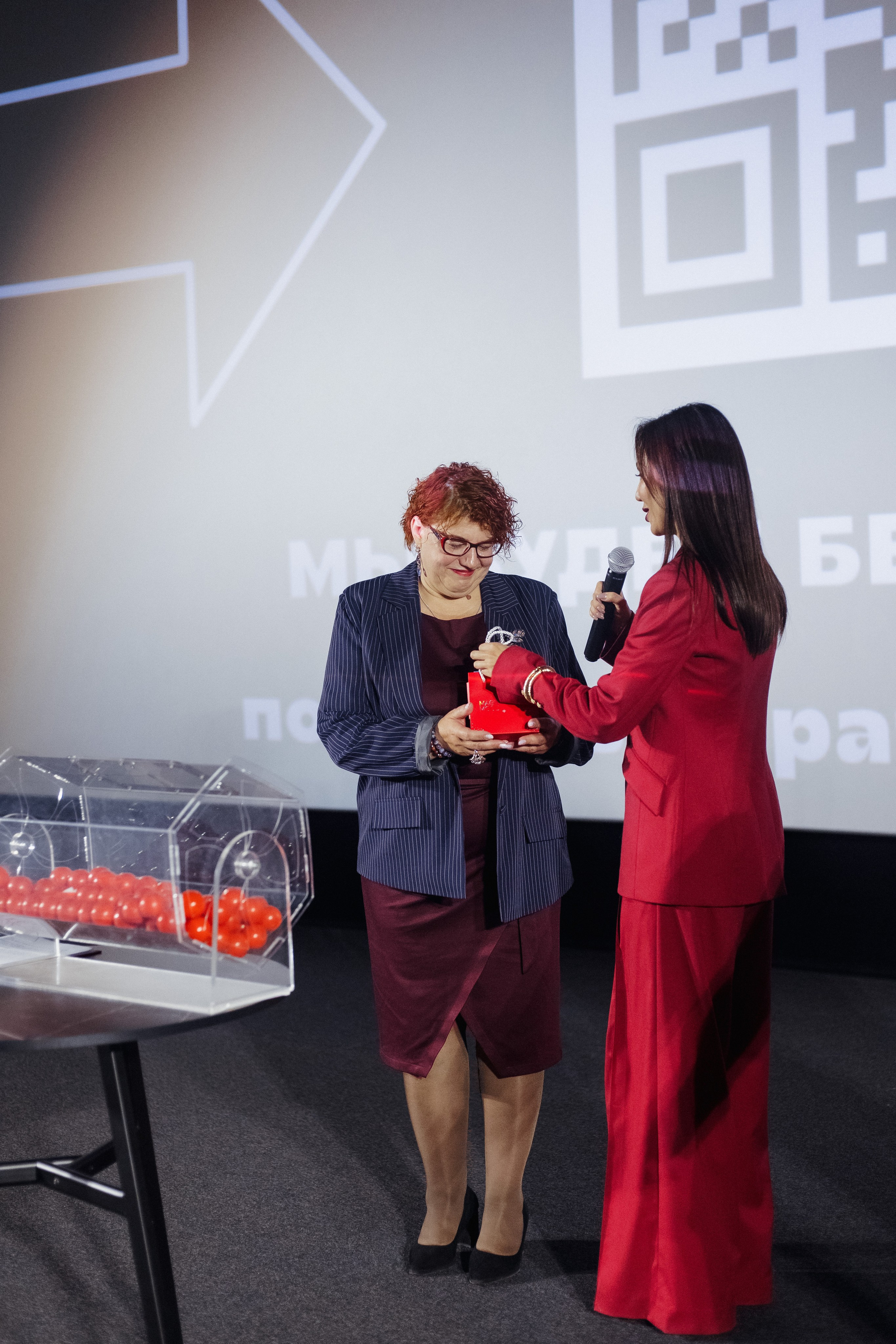 ФЭШН КОНФА. СВОИ. ФОТООТЧЕТЫ-СОБЫТИЯ-МЕСТА