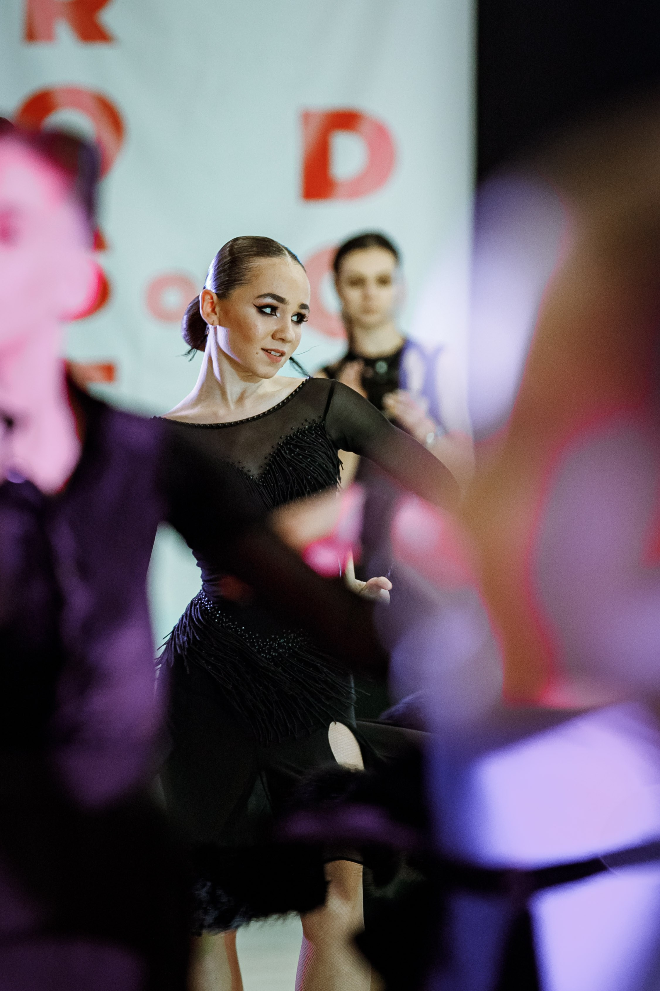 Спортивные бальные танцы. Семейный фотограф в Краснодаре