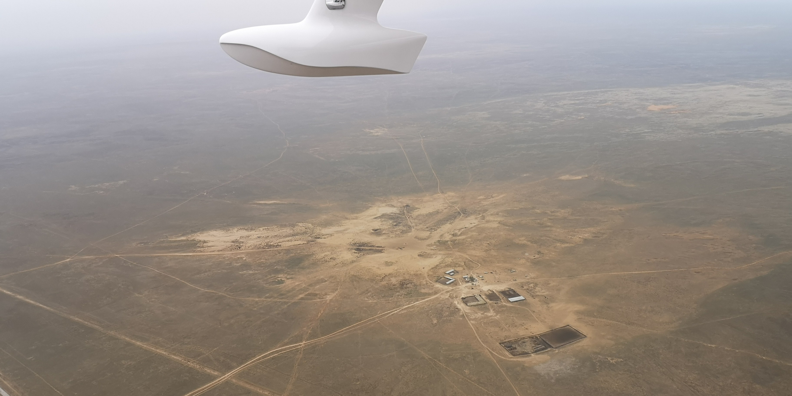 Каспийское море (наука на Ла-8) (2021 г.). Фотоальбом показывающий увлекательный мир авиации и мир медведей Андрея Иванова