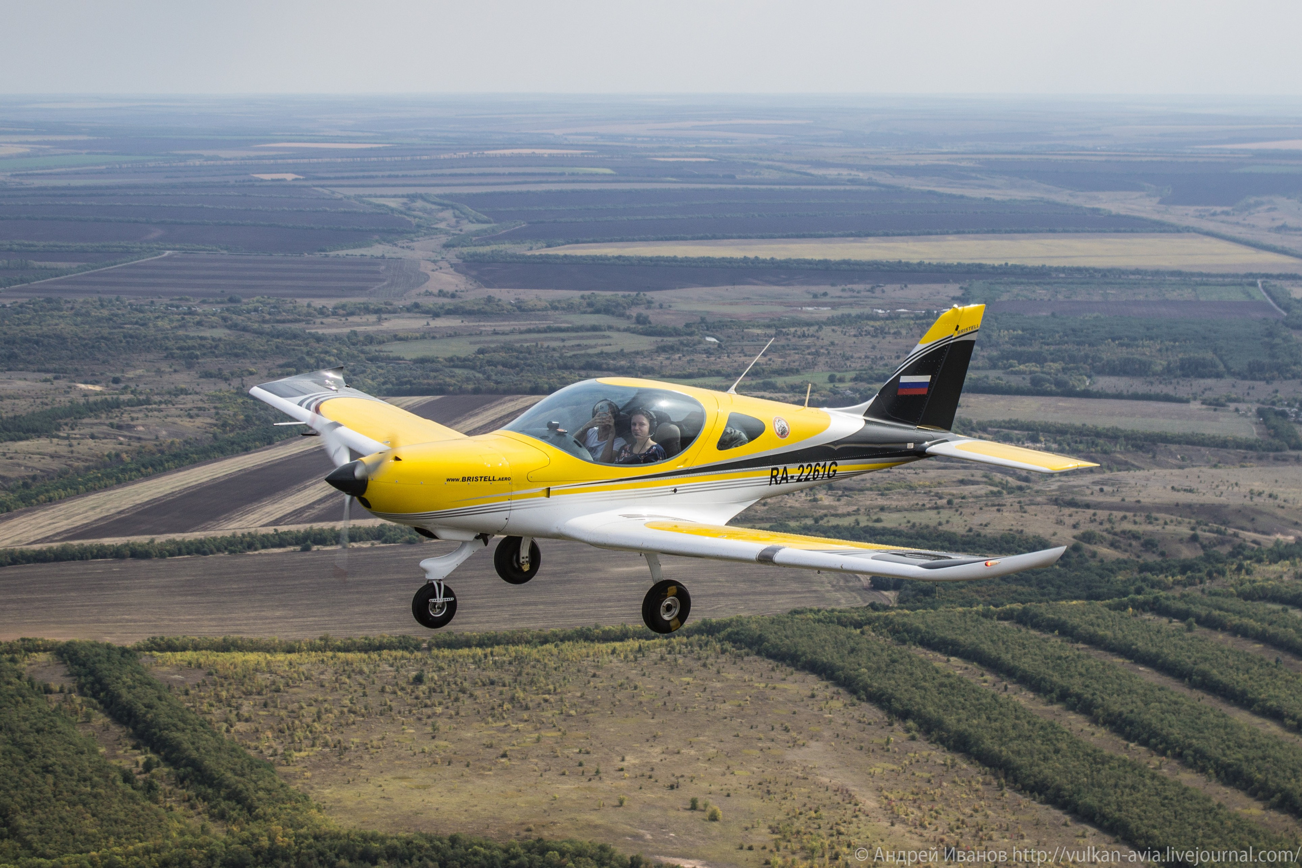 Волгодонск аэр. Потапов слёт «Небо для всех» (2021 г.). Фотоальбом показывающий увлекательный мир авиации и мир медведей Андрея Иванова
