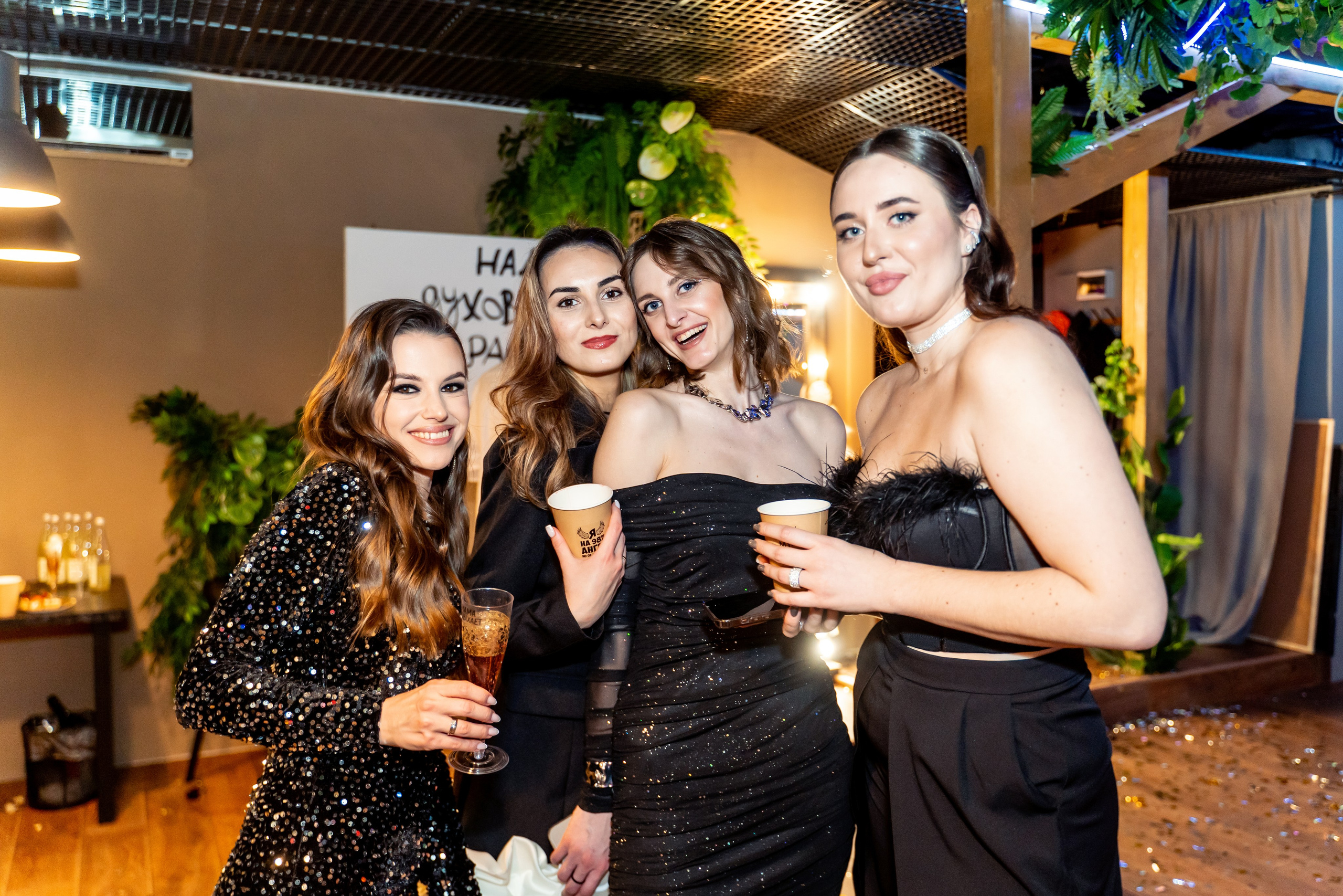 Вечеринка сюрприз для мужа. Взрослый День Рождения. Фотограф \ Видеограф на Крещение, Венчание Москва| Семейные съемки