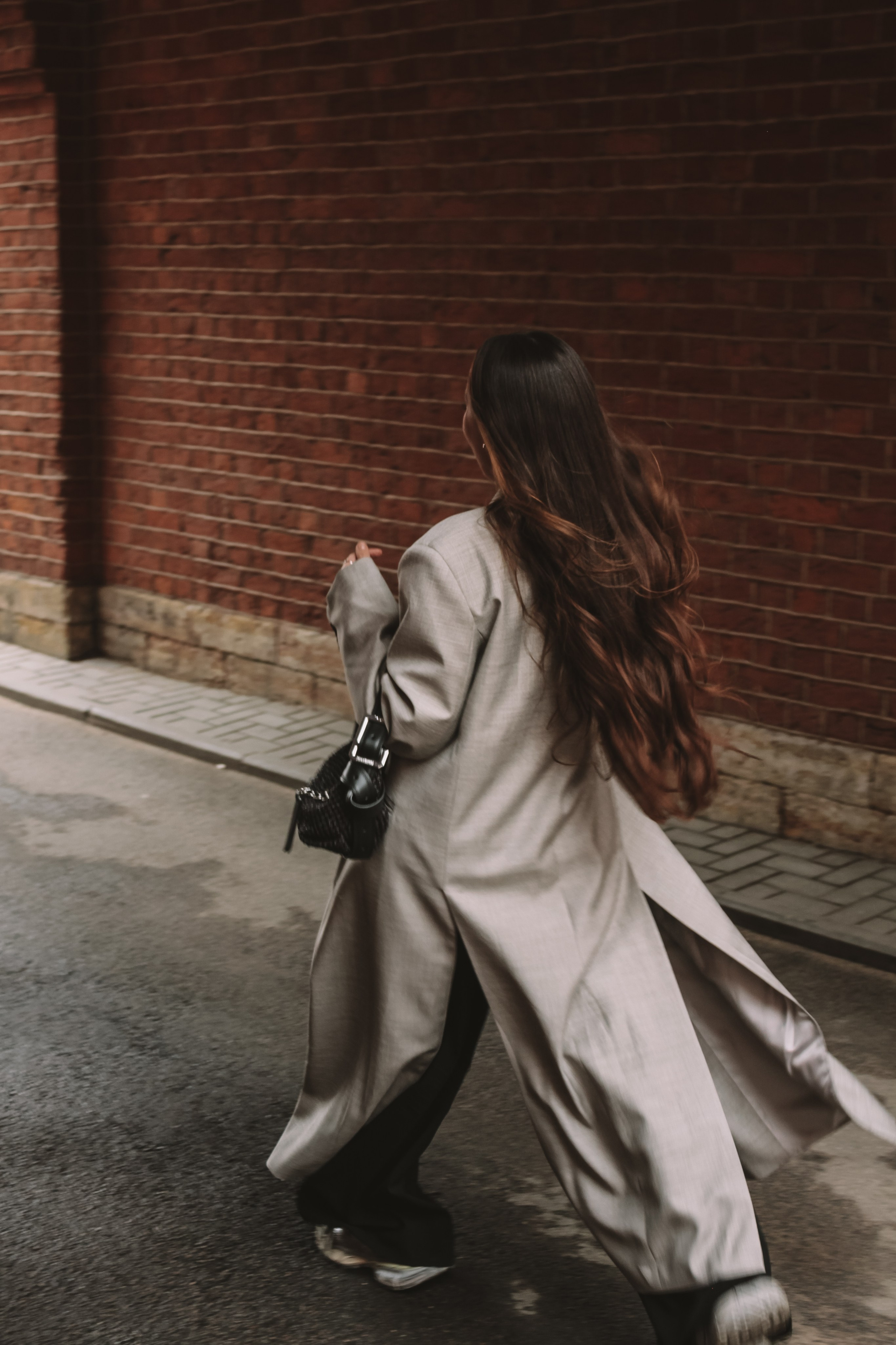 CONTENT / BUSINESS. Портретный и ню фотограф в Москве Александра Мишура