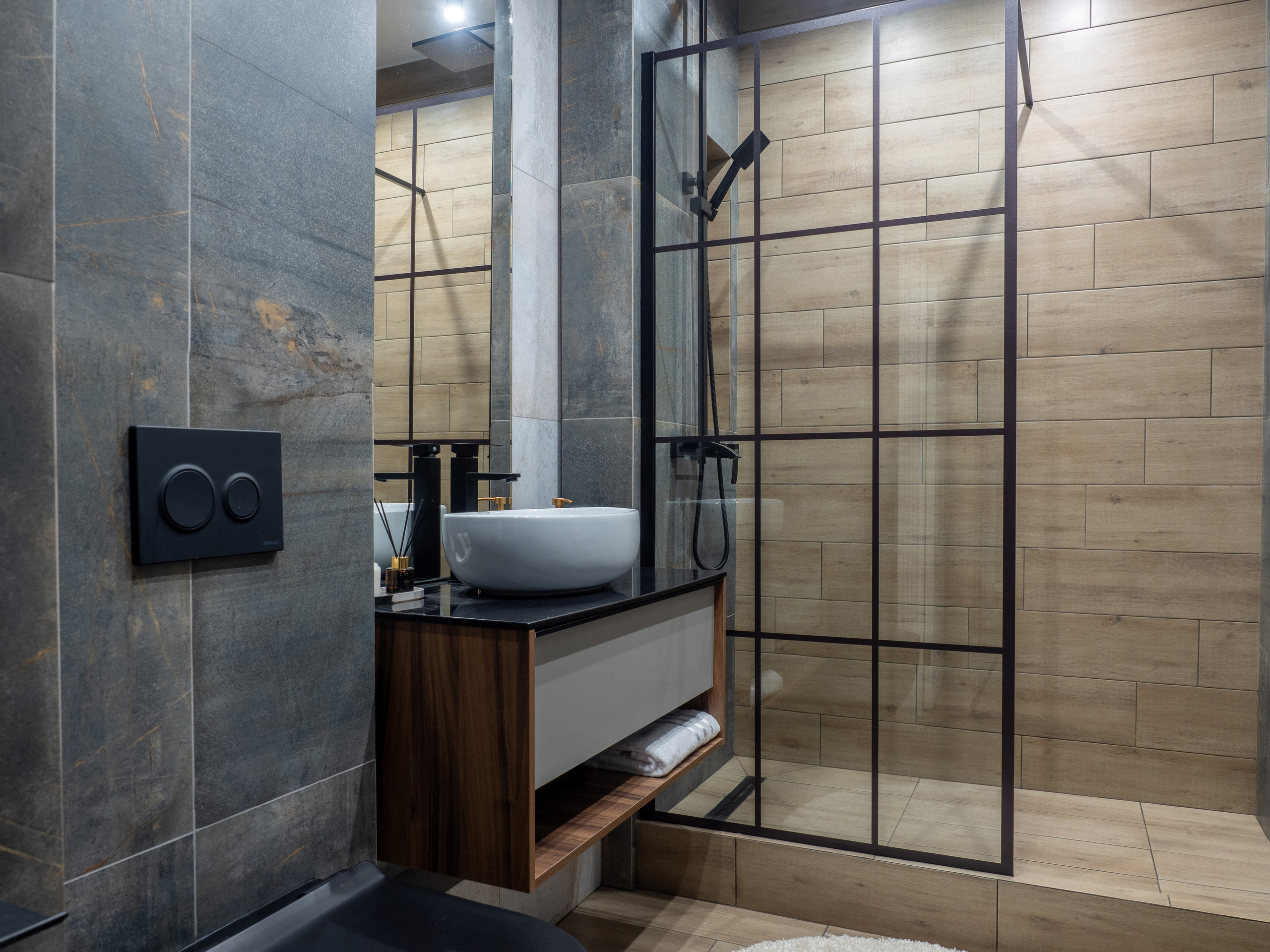 Квартира на Черной речке 10.08.2024. Сидоров Артем