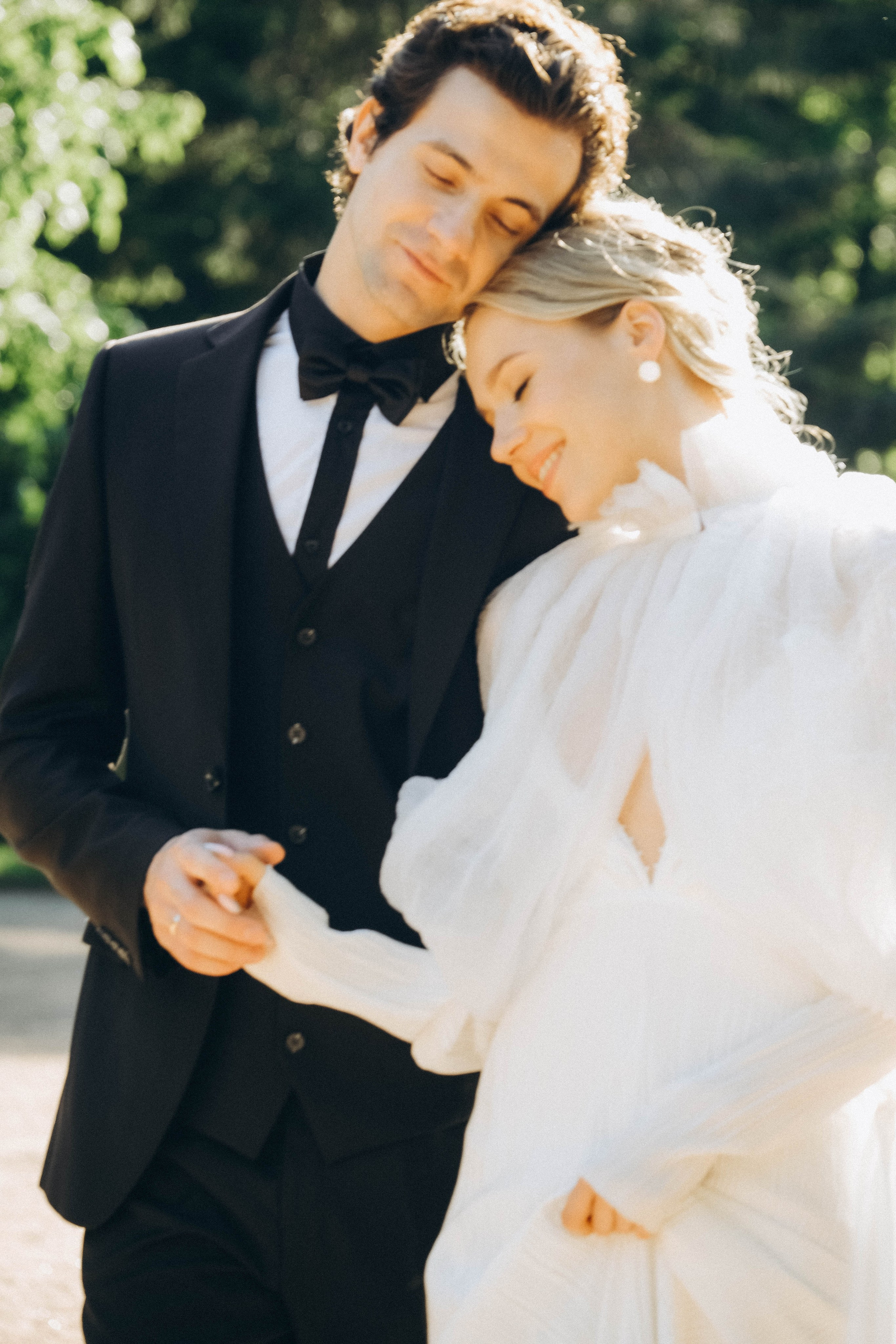 СВАДЕБНАЯ СЬЕМКА В ПАРКЕ ОРАНИЕНБАУМ. Профессиональный фотограф, Санкт-Петербург — Виктория Богомолова